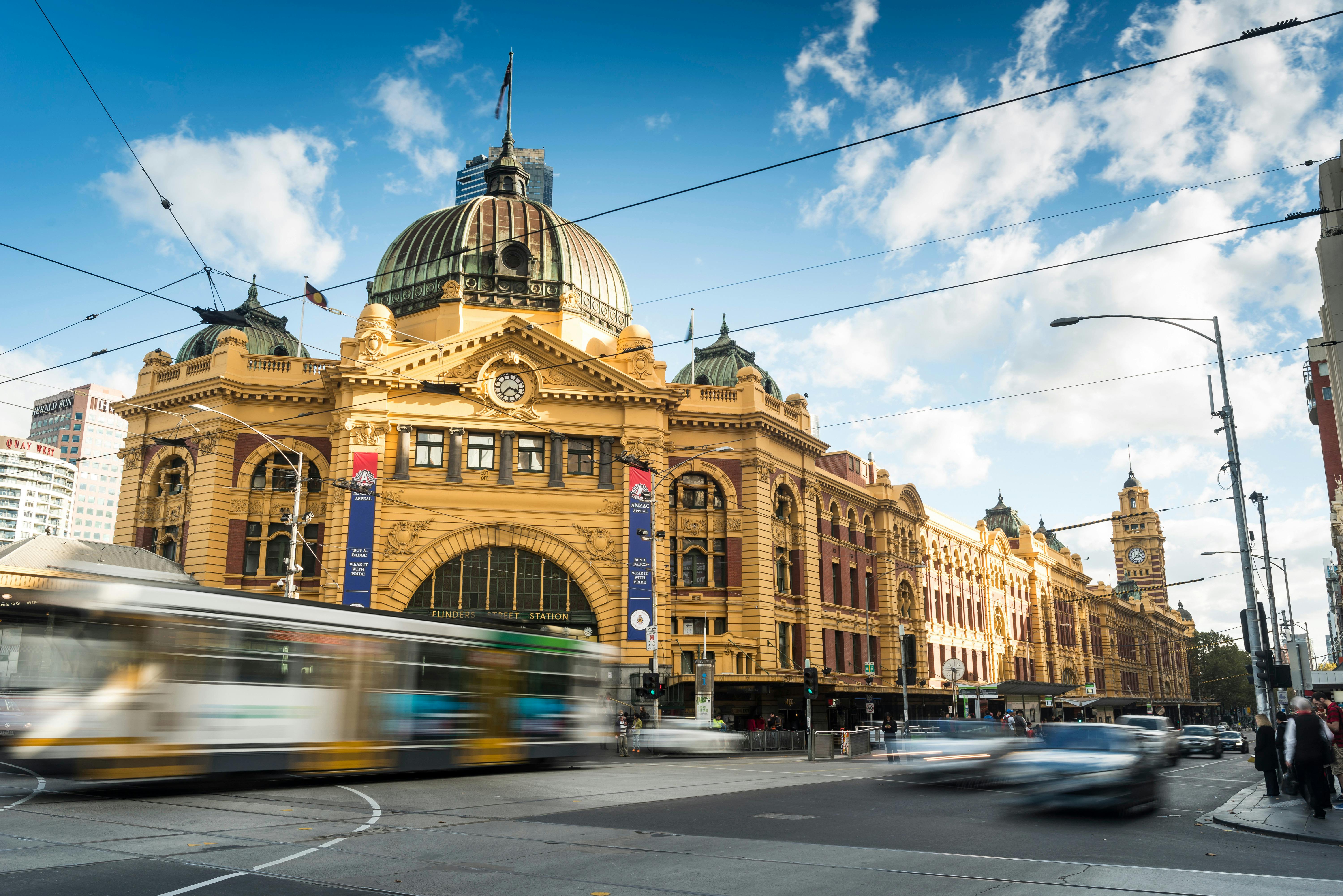 Classic Melbourne Walking Tour