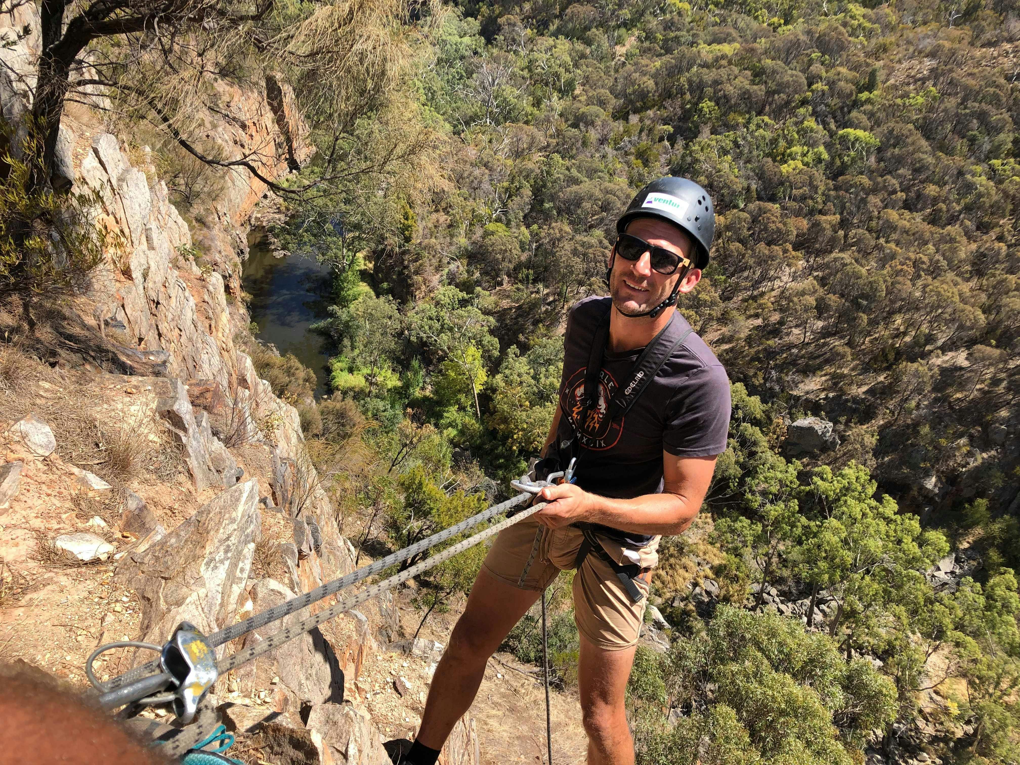 Rock Climb the Onkaparinga Gorge