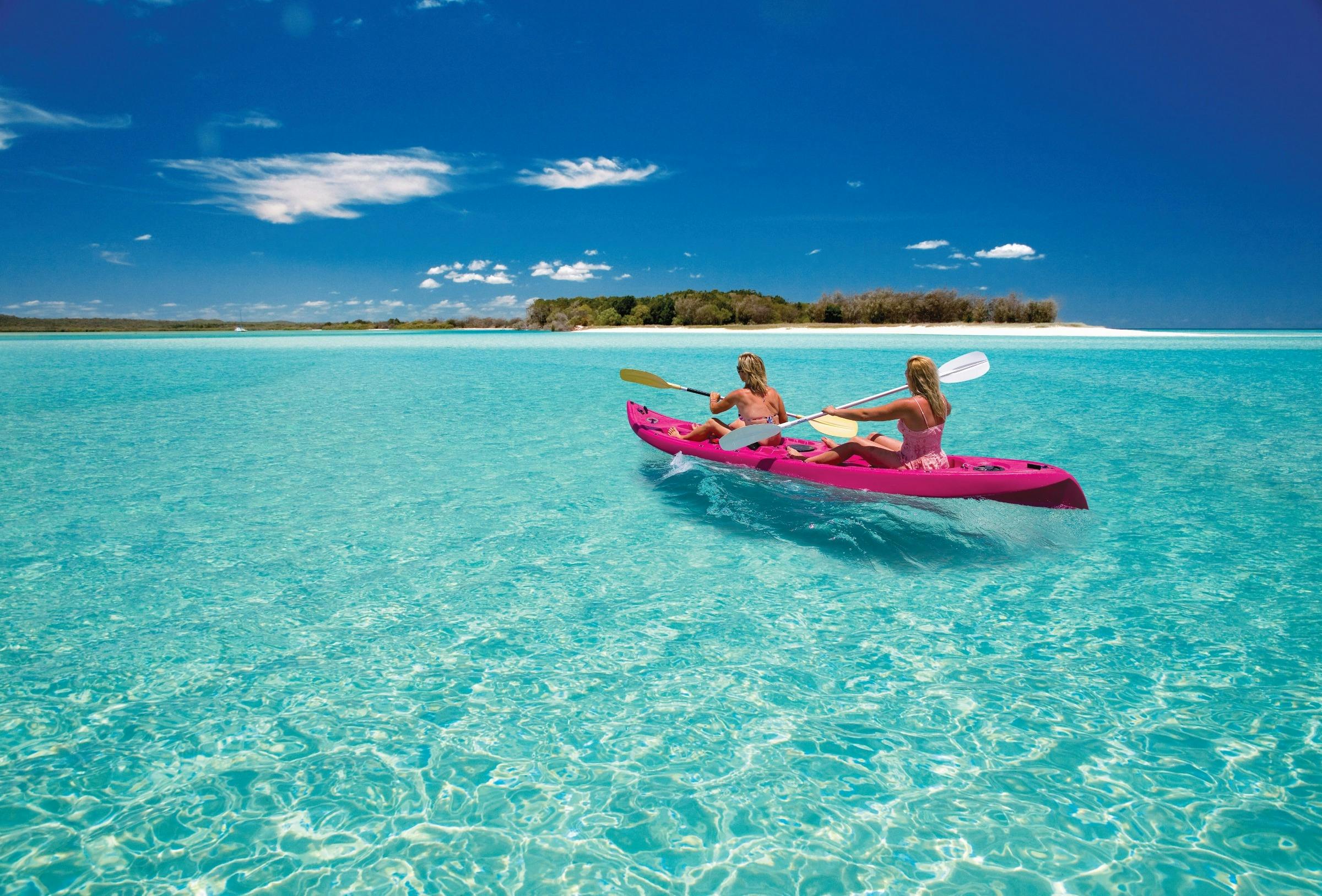 Kayaking Fraser Island