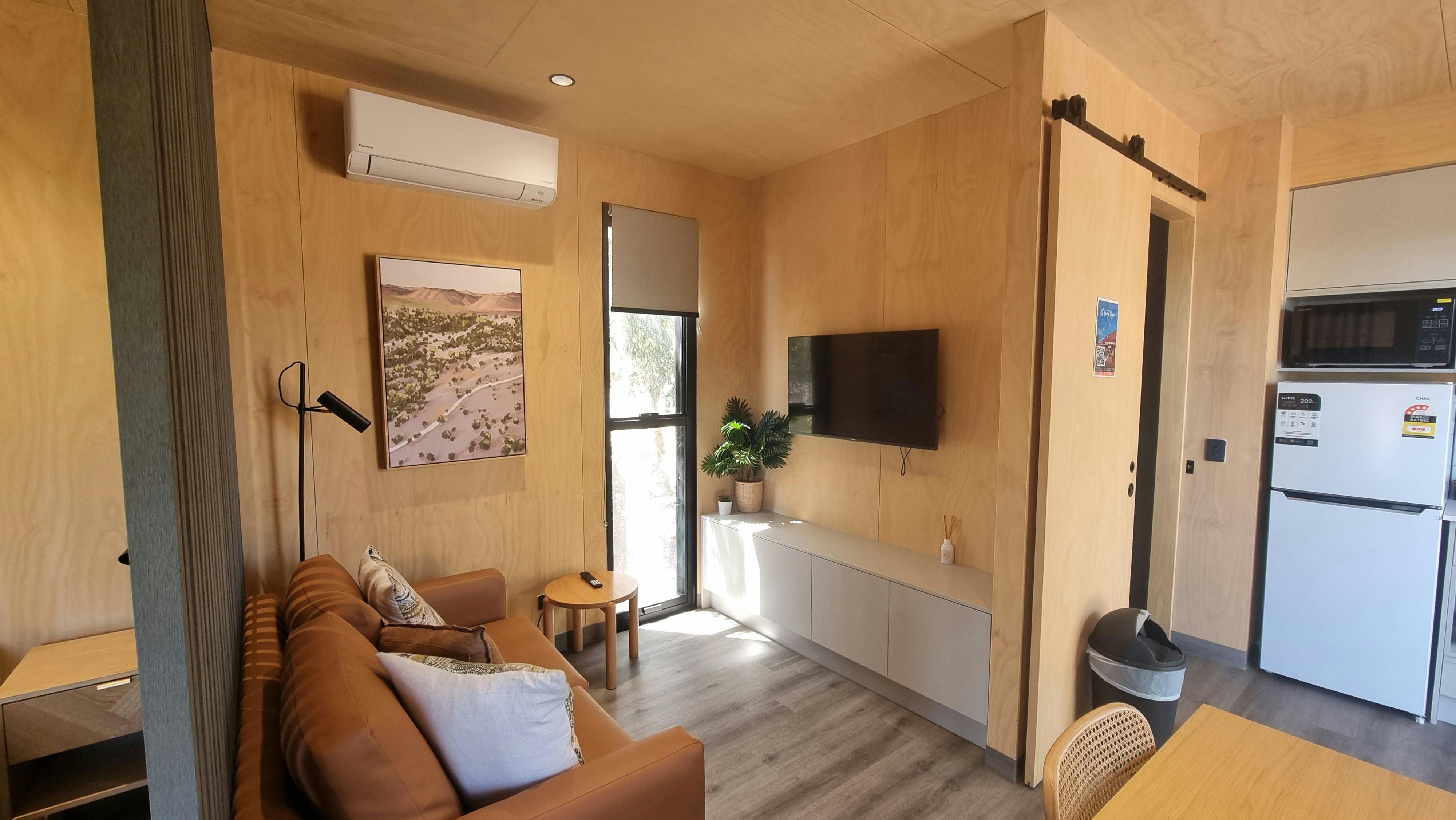 Superior Studio Cabin