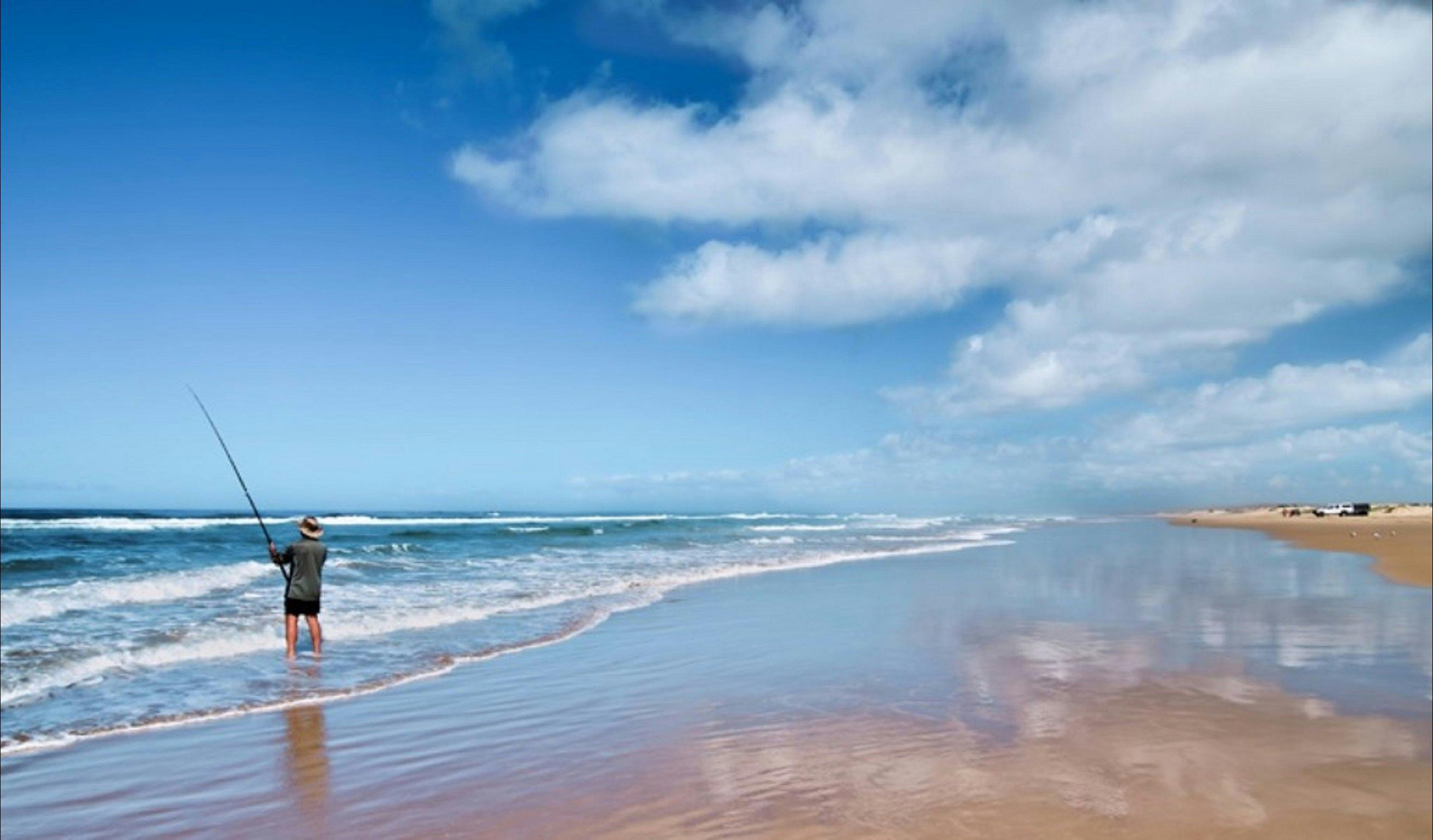 Stockton Beach | NSW Holidays & Accommodation, Things To Do ...