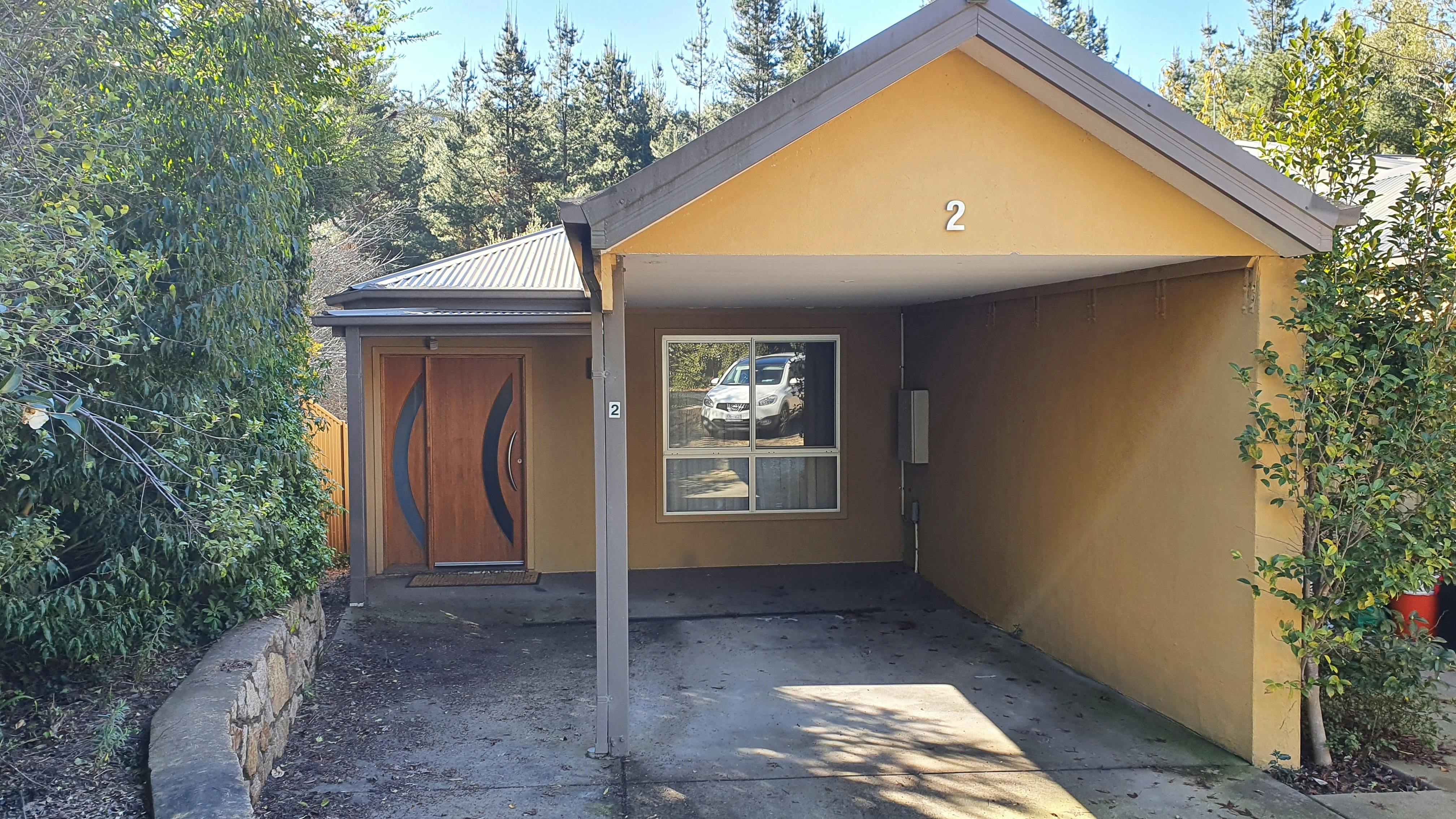 The Outta Towner entry