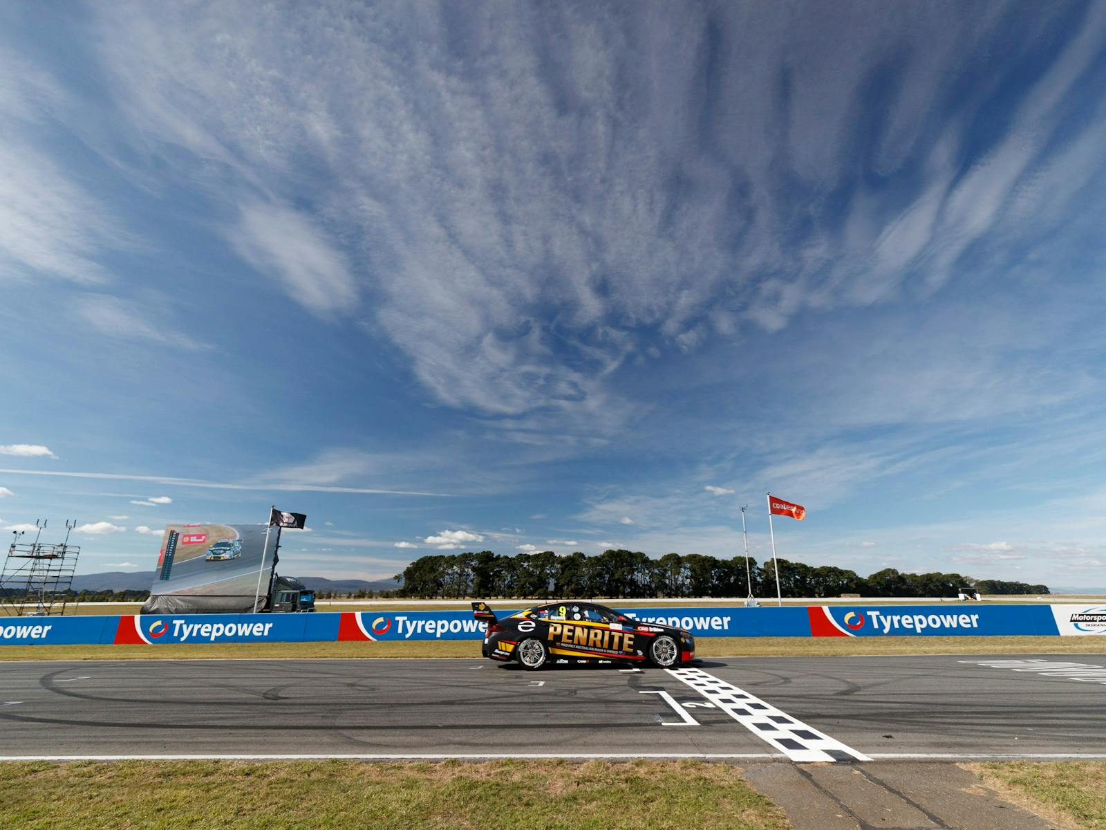 Image for Supercars Tyrepower Tasmania SuperSprint