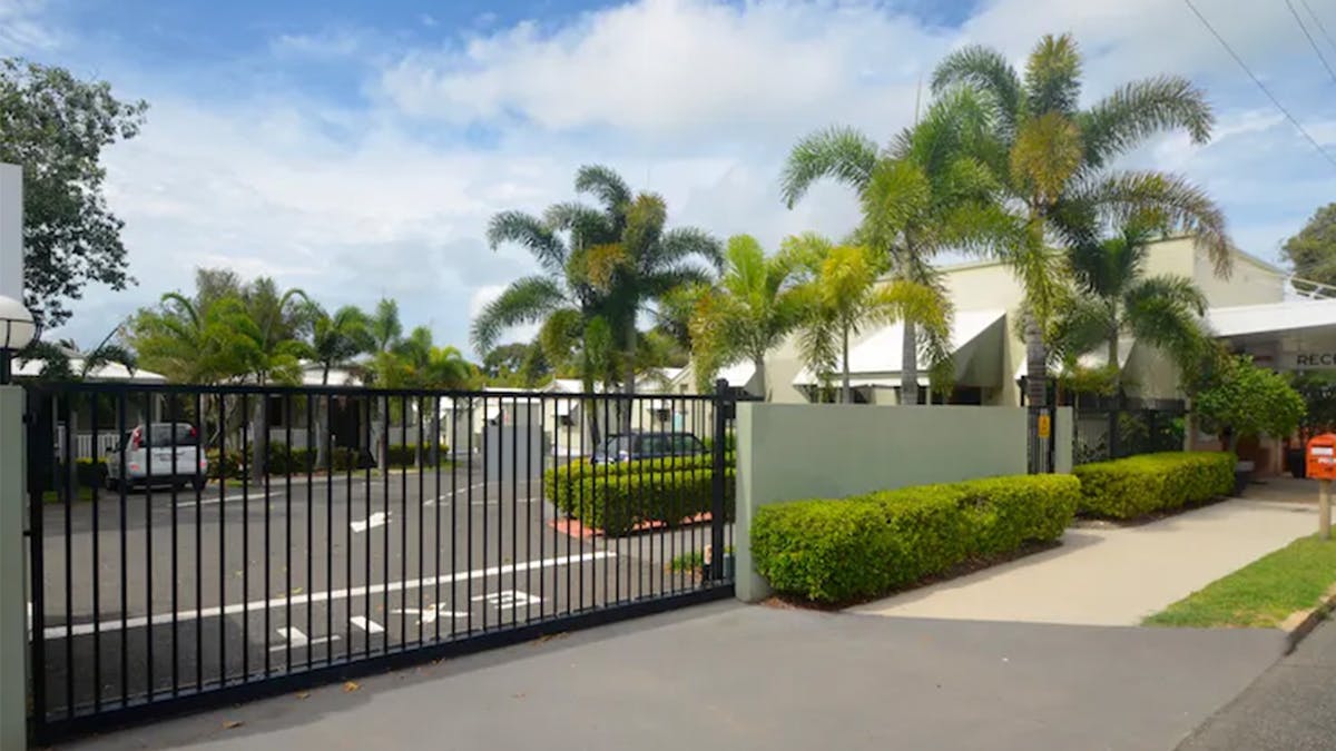 Barney Beach Accommodation Centre