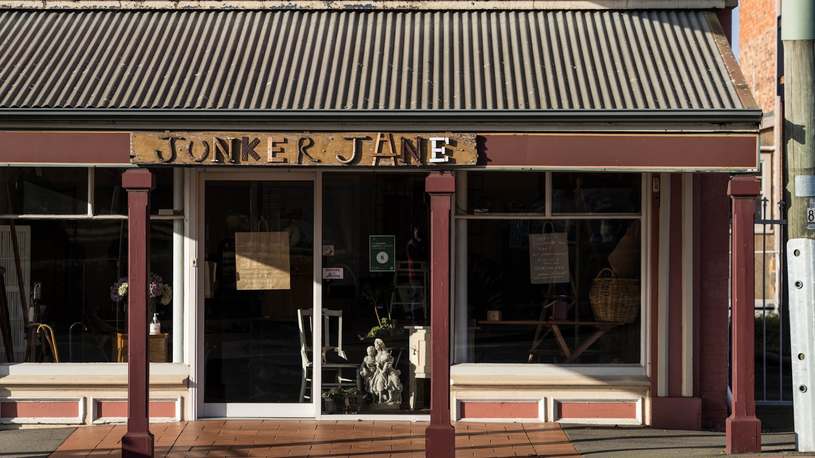 Junker Jane Longford