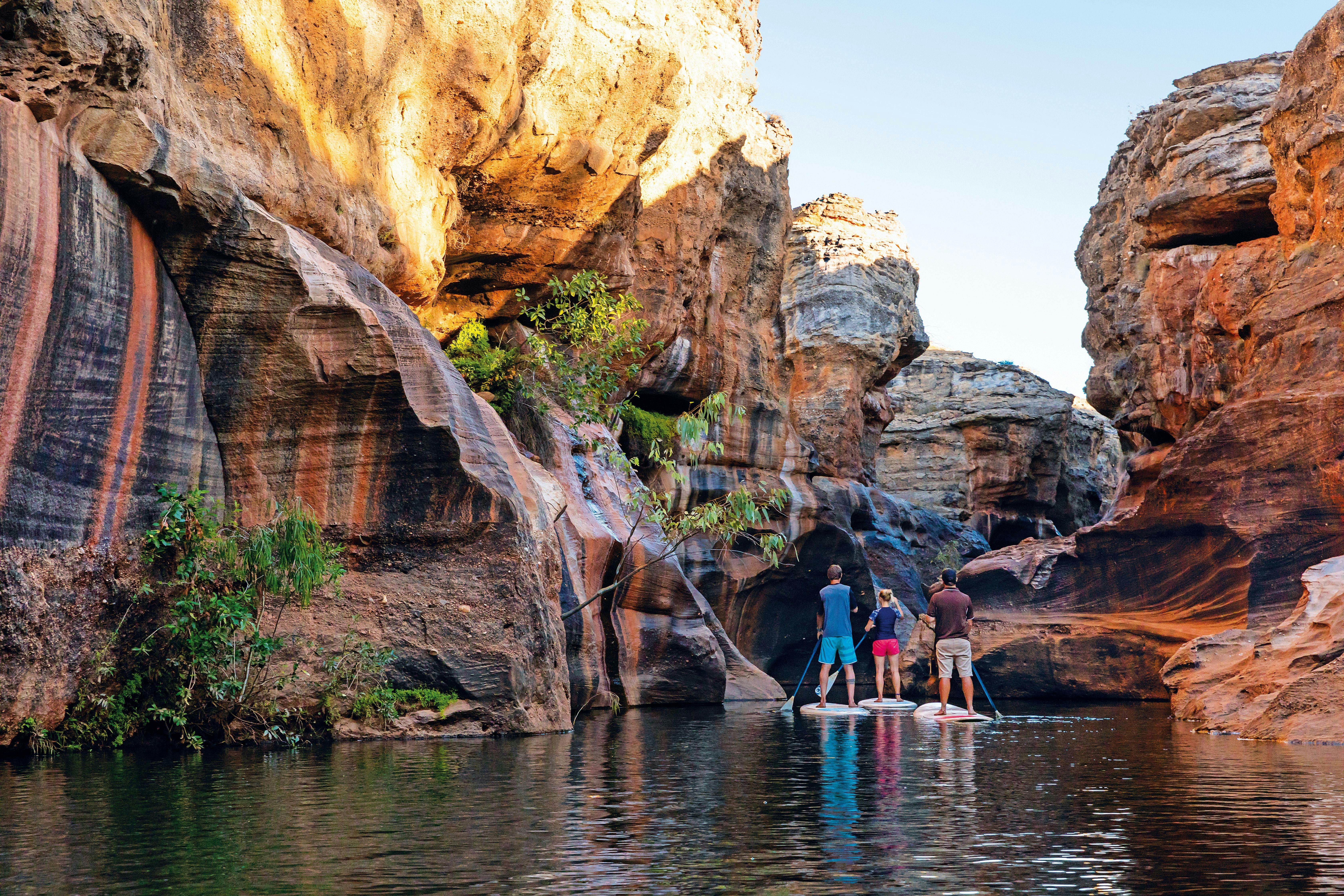SUP tour at Cobbold Gorge