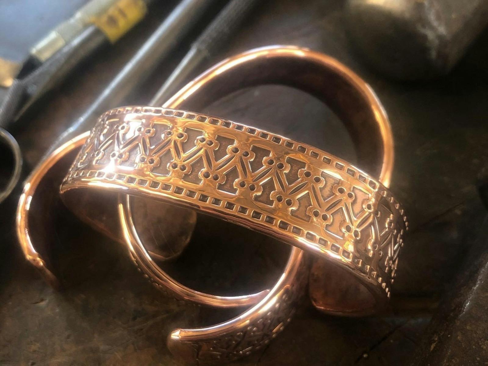 Cuff-making Workshop at the Rare Trades Centre