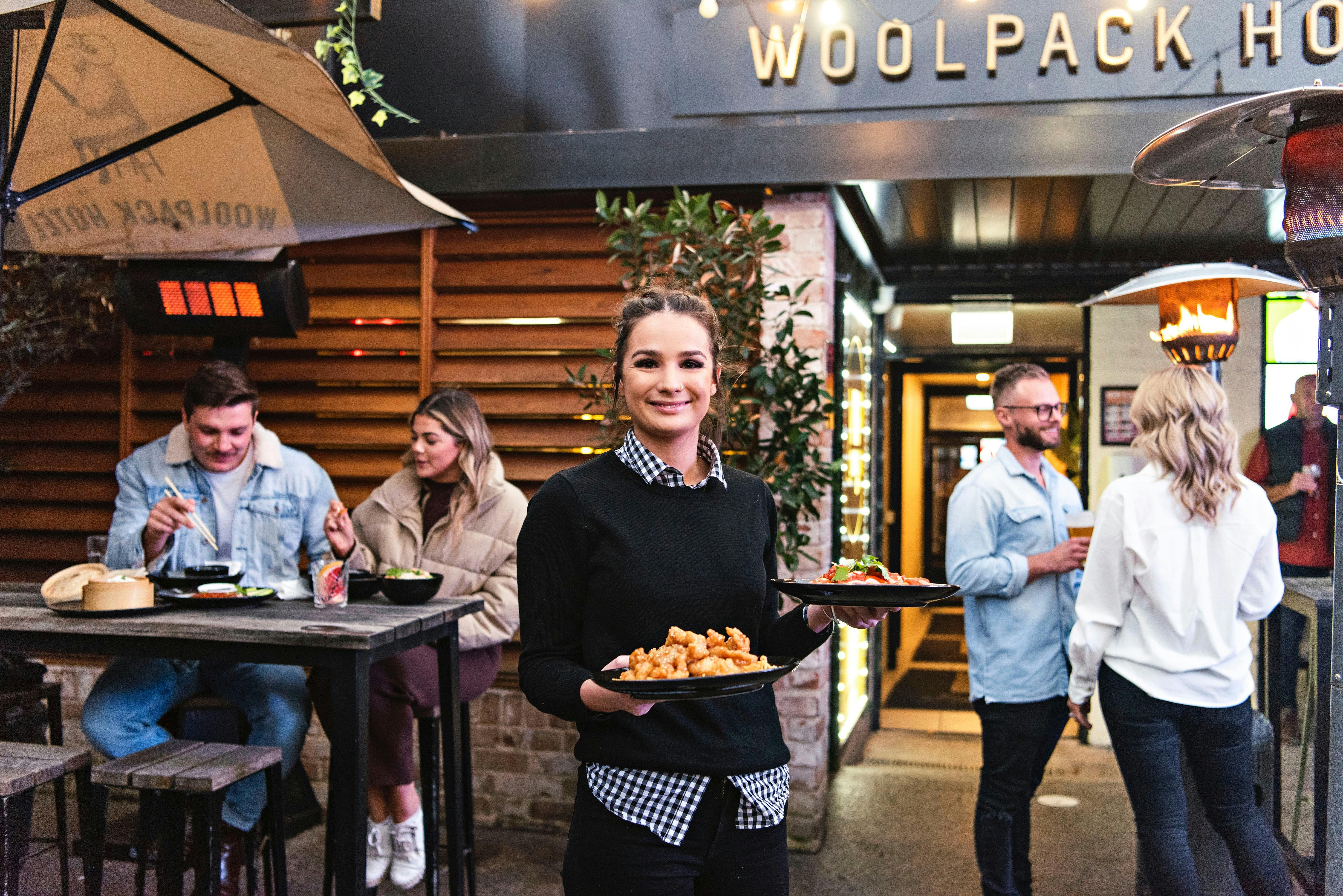 中餐、雞尾酒、啤酒花園、馬奇、朋友