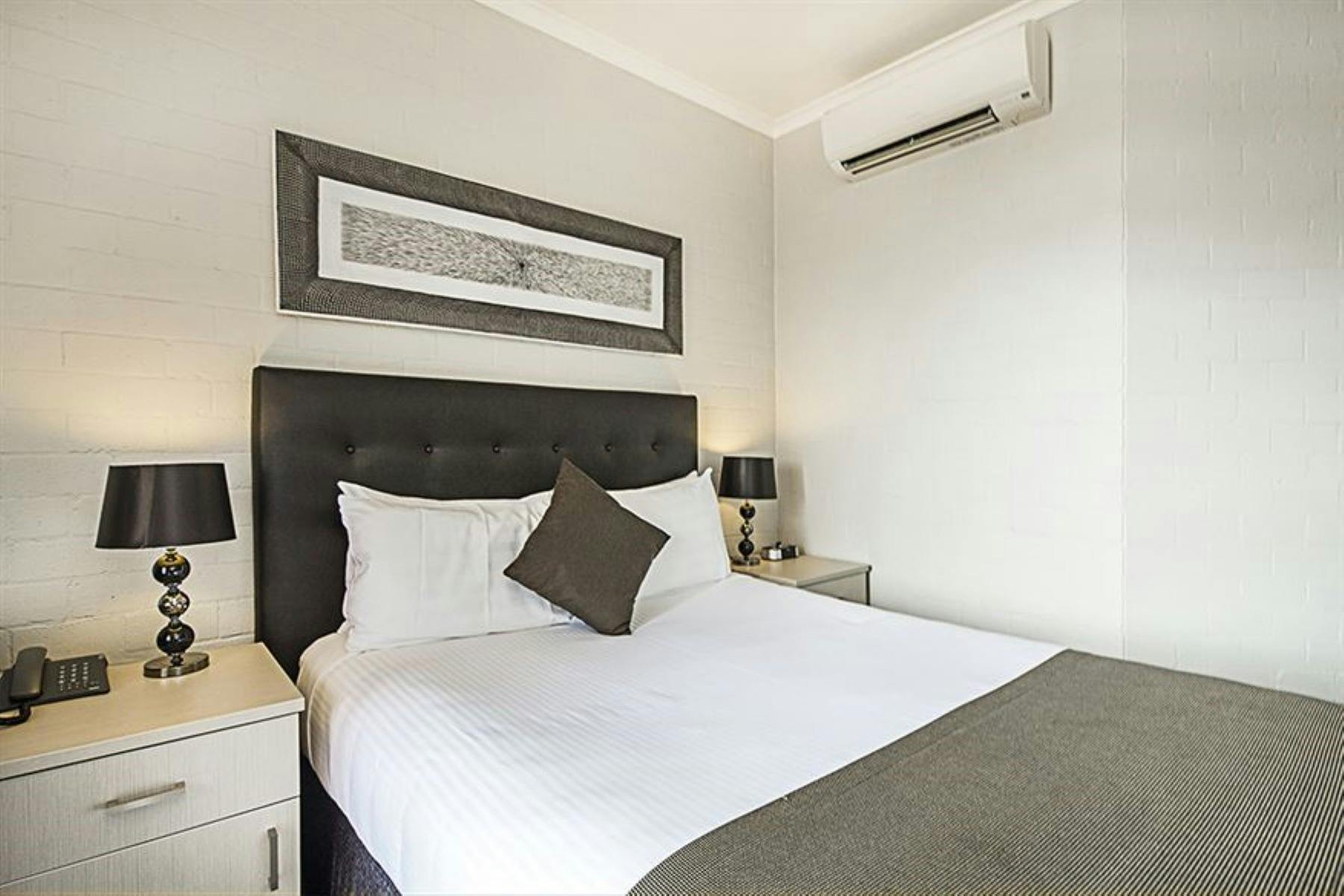 One Bedroom Spa Apartment