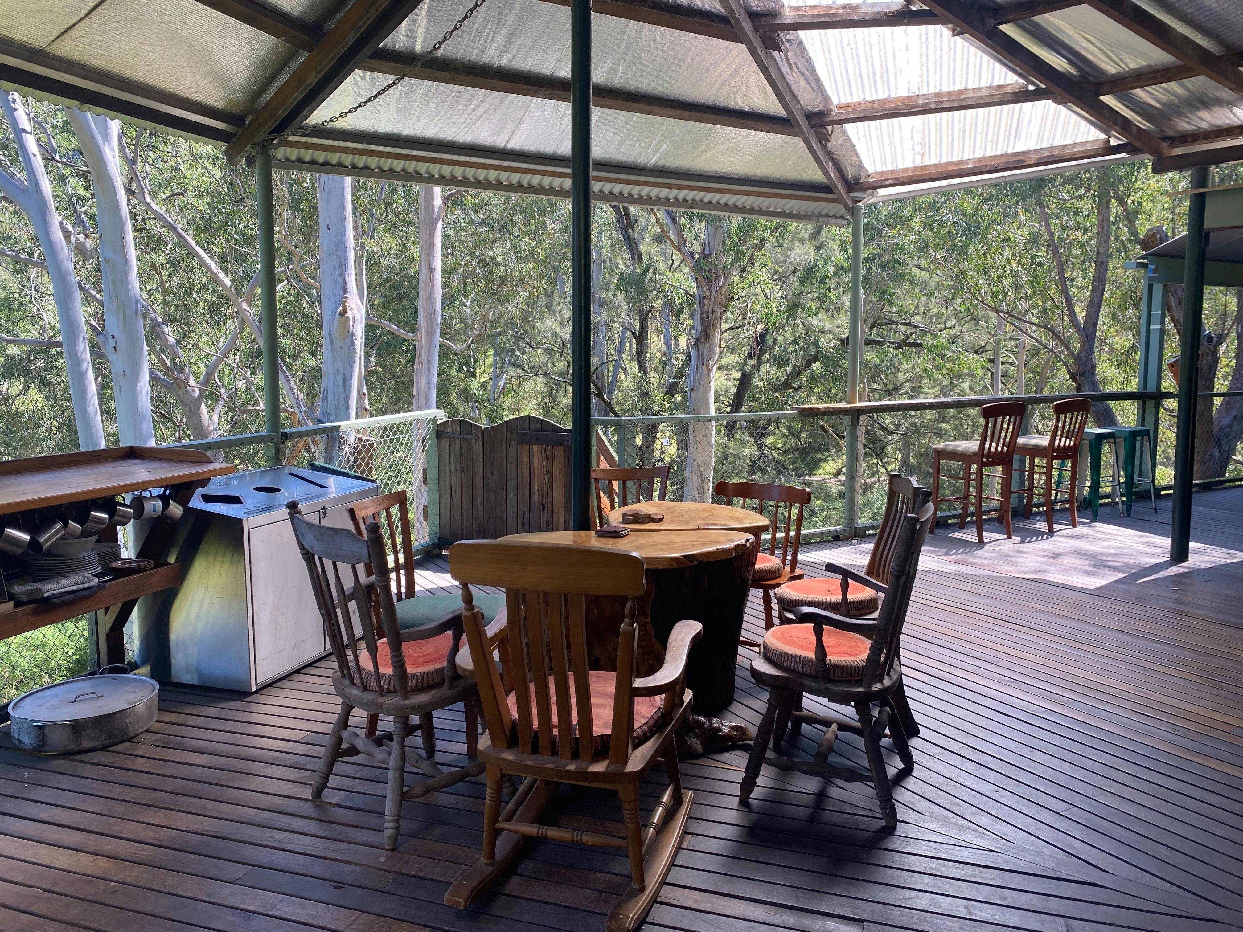 야외 좌석 공간