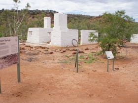 Old Owen Springs Homestead and Yards