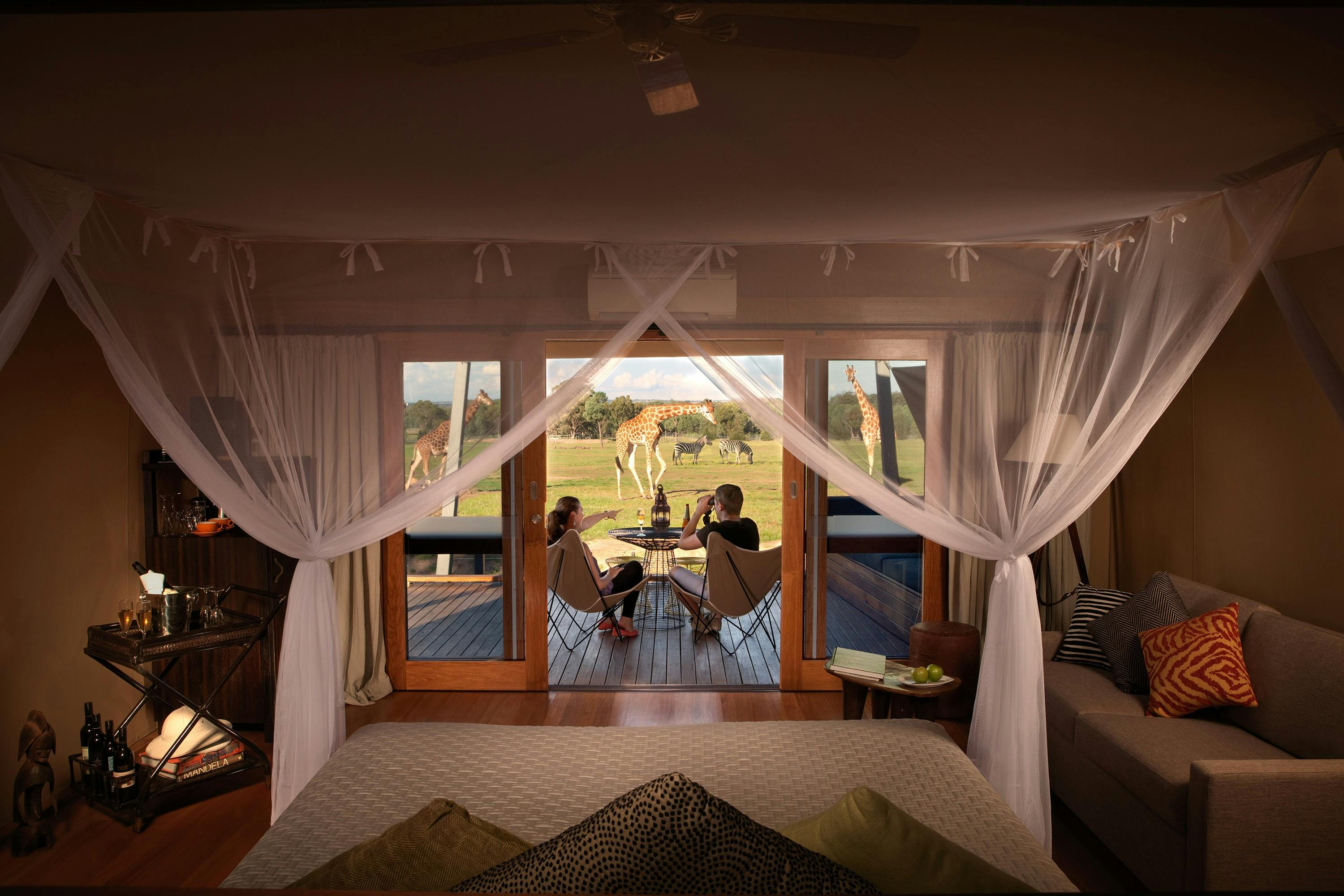 Dubbo NSW, Taronga Western Plains Zoofari, Two-Day premier overnight experience.