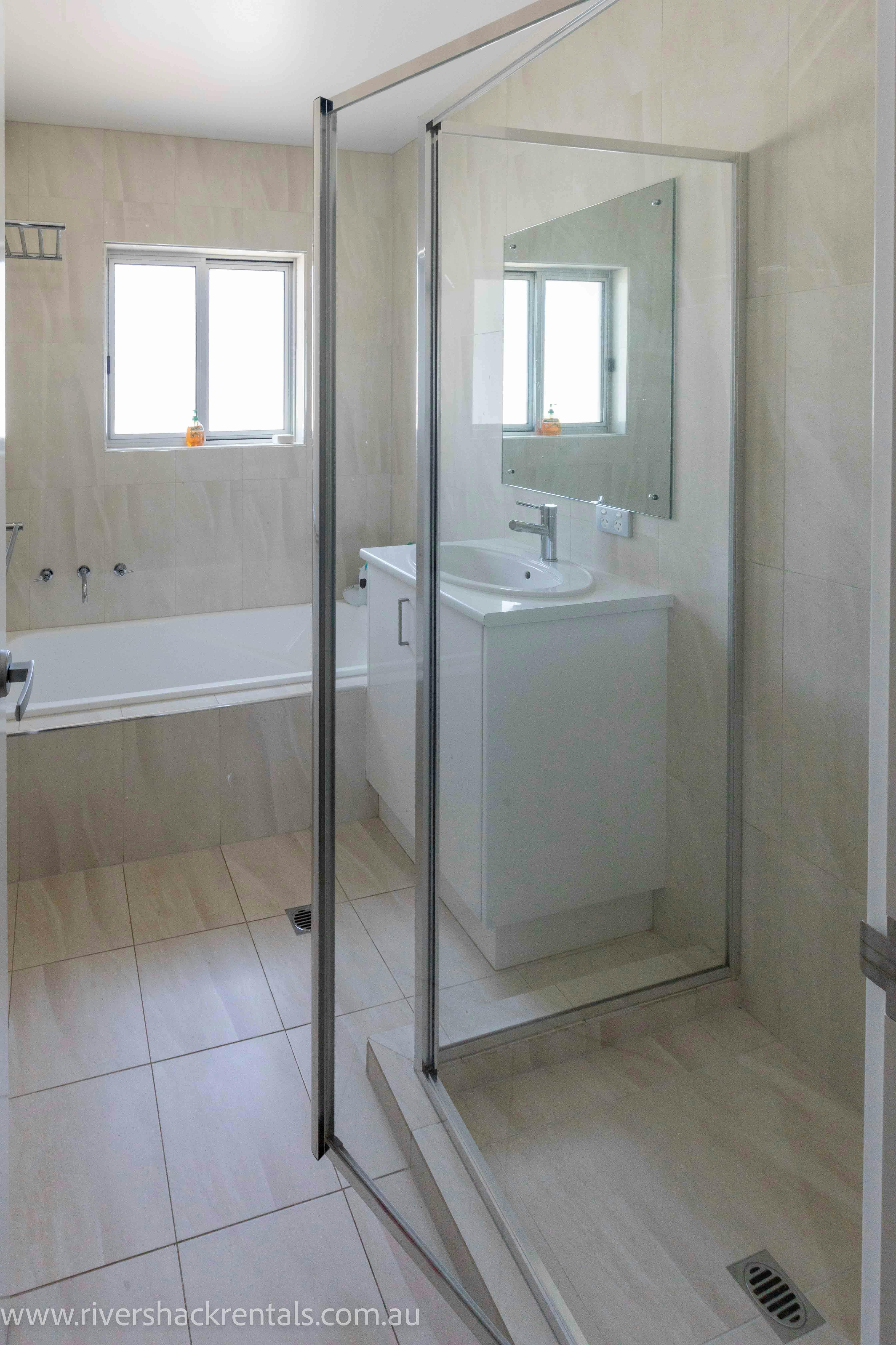 modern bathroom layout