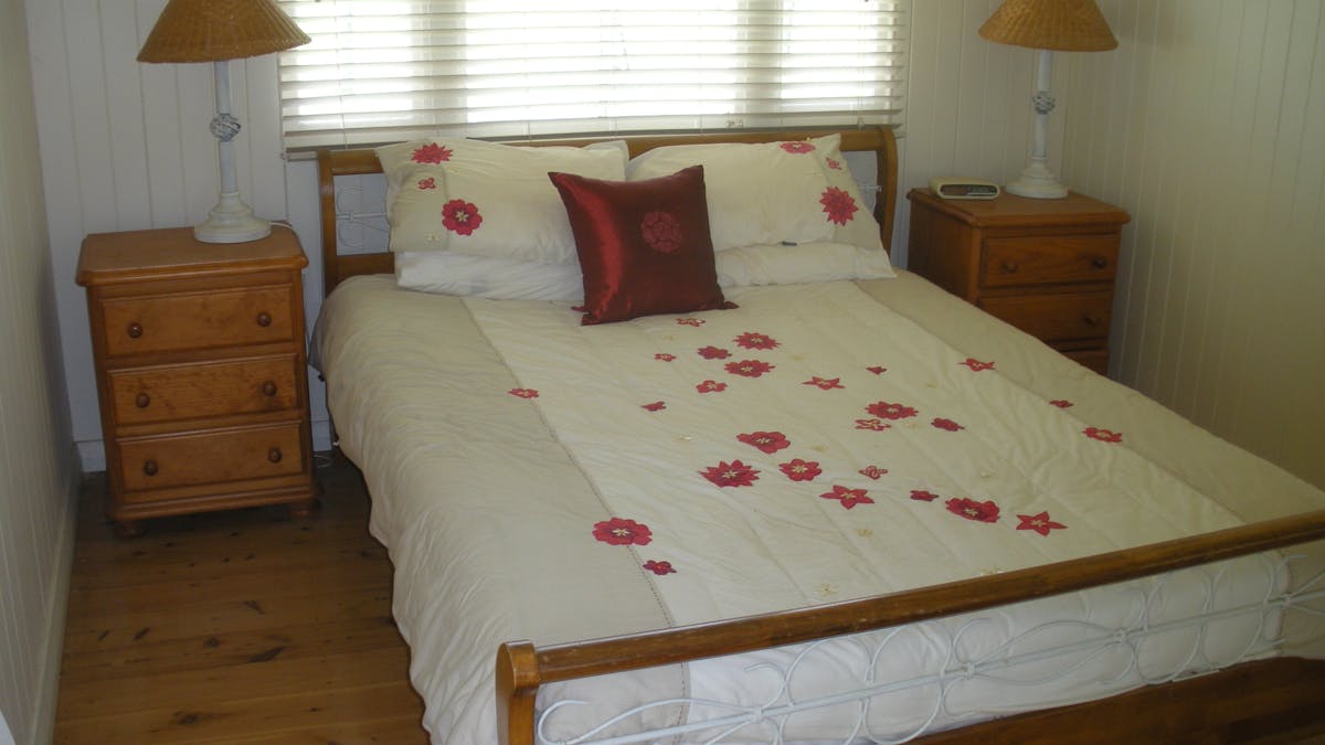 Imbil Bridge Farm main bedroom