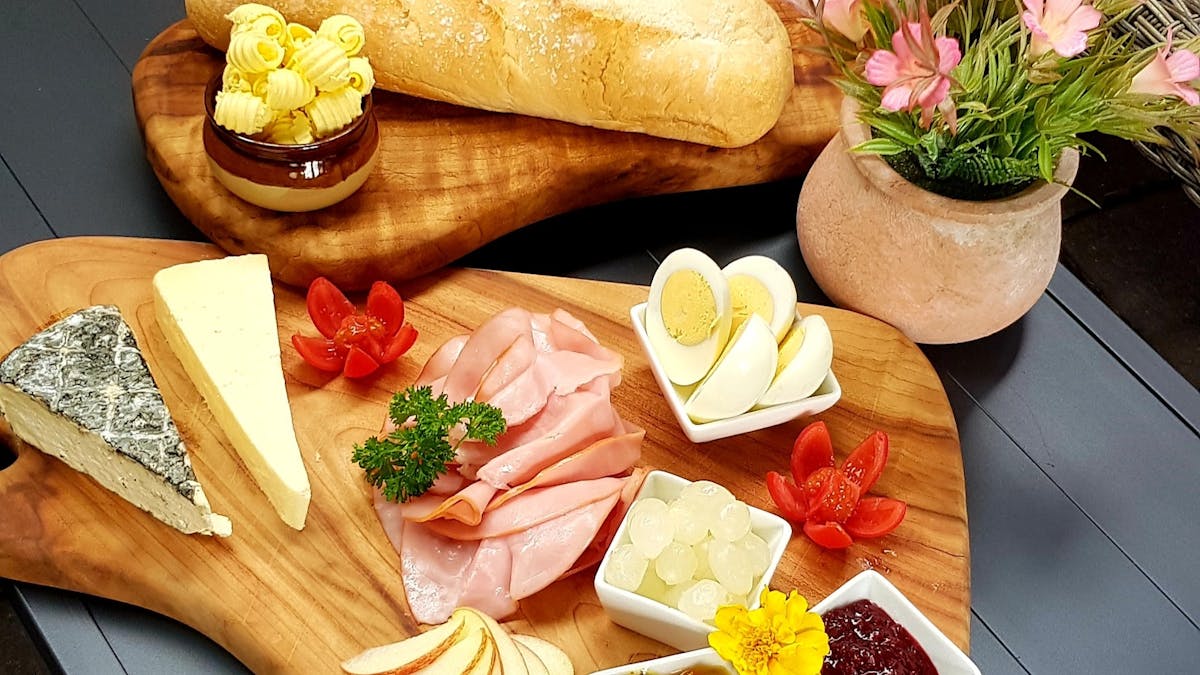 ploughmans lunch