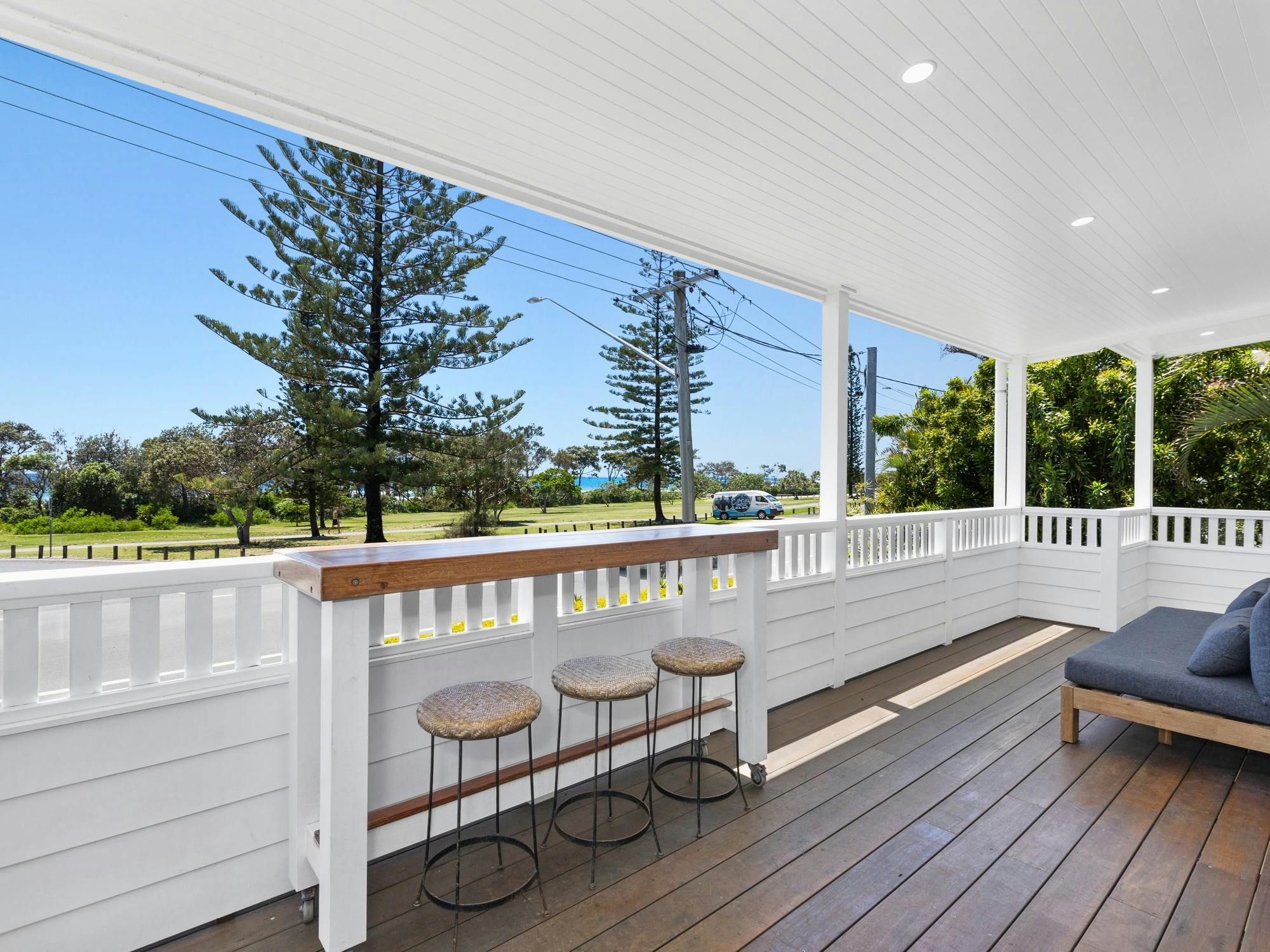 Spacious Balcony Opposite Beach