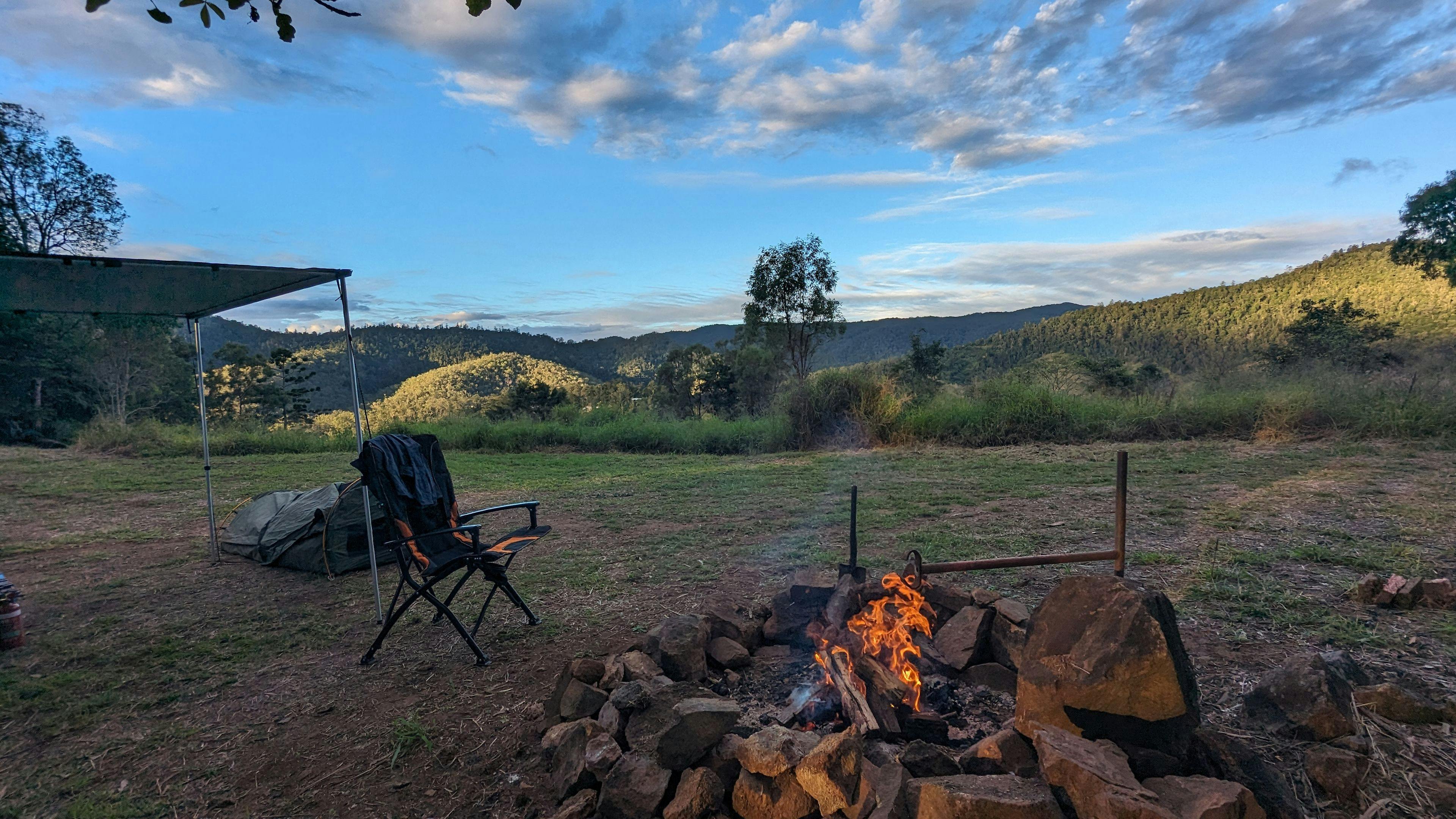 Somerset Dam Private Bush Camp