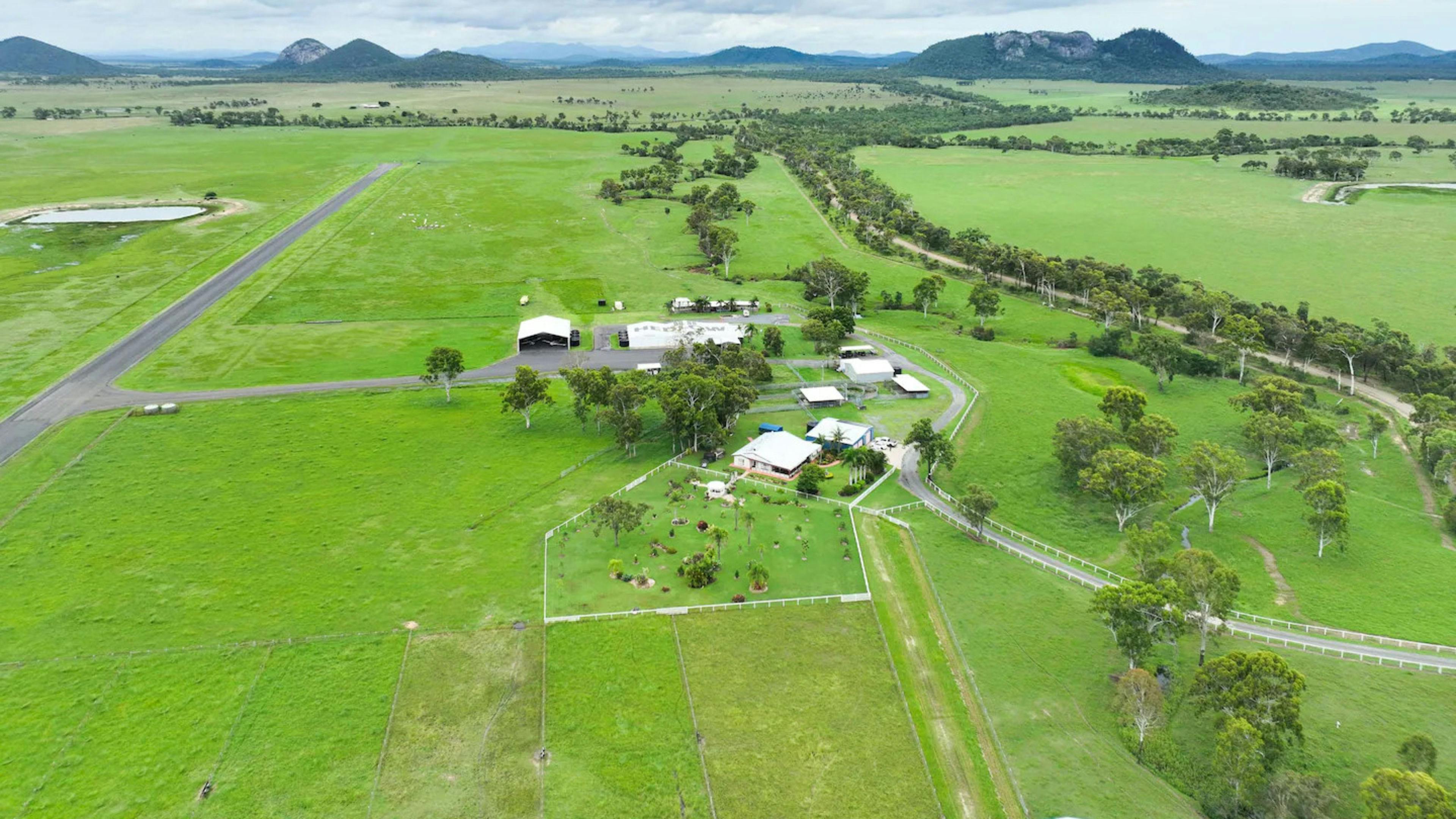 "Akubra Downs" HipCamp