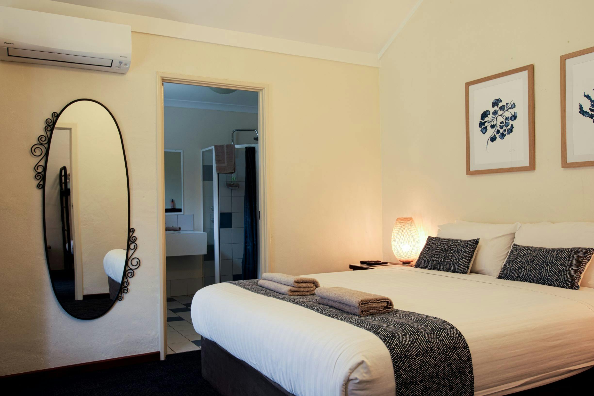 Queen Room with ensuite