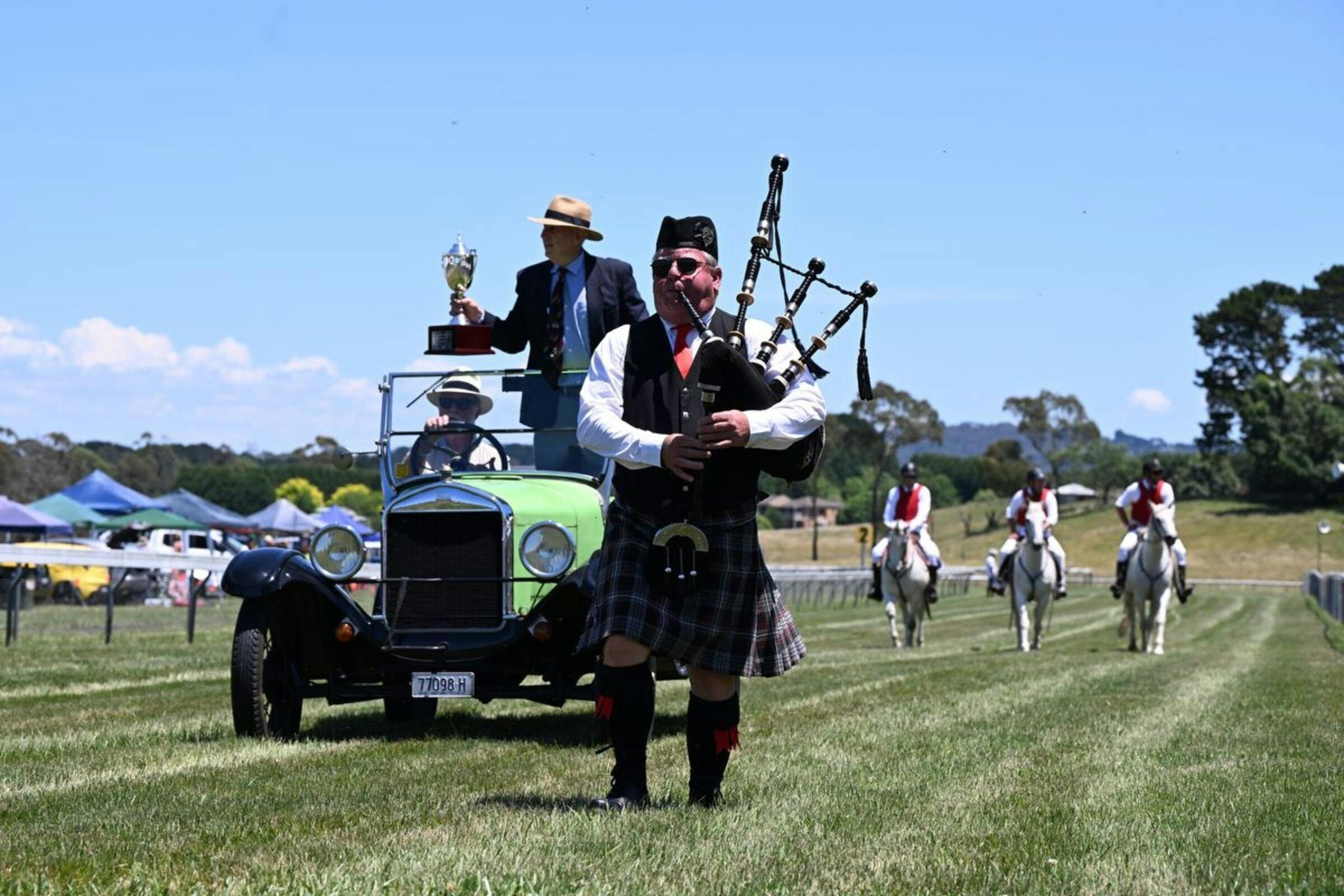 Bong Bong Picnic Race Day
