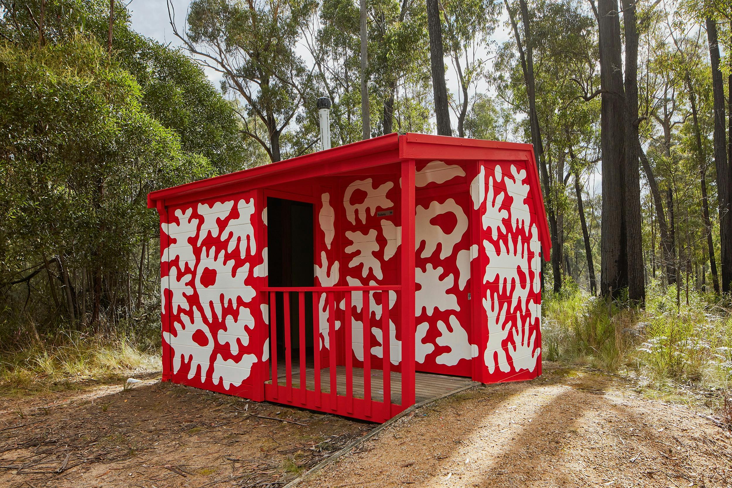 Artist: Minna Leunig