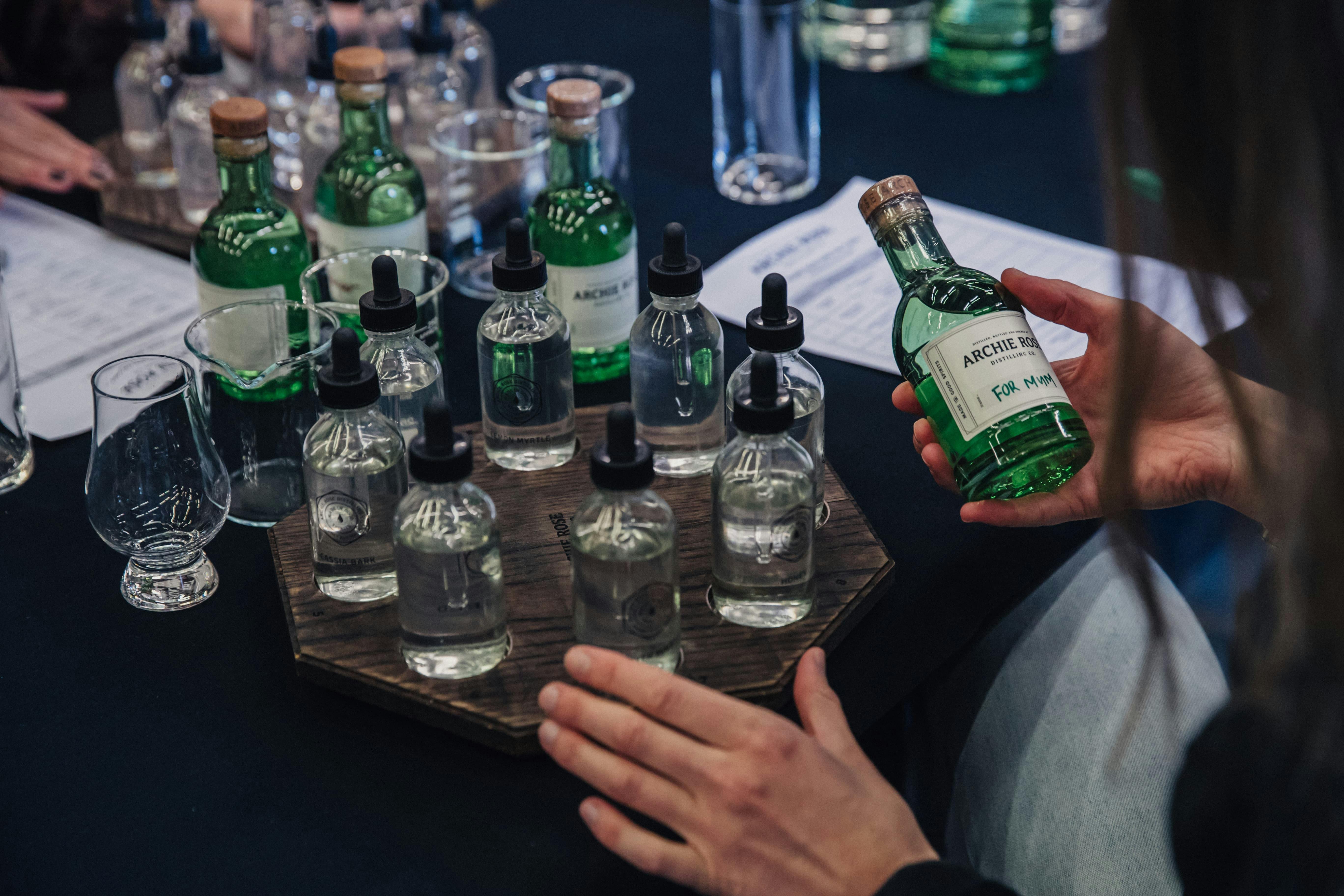 調配自己的杜松子酒類