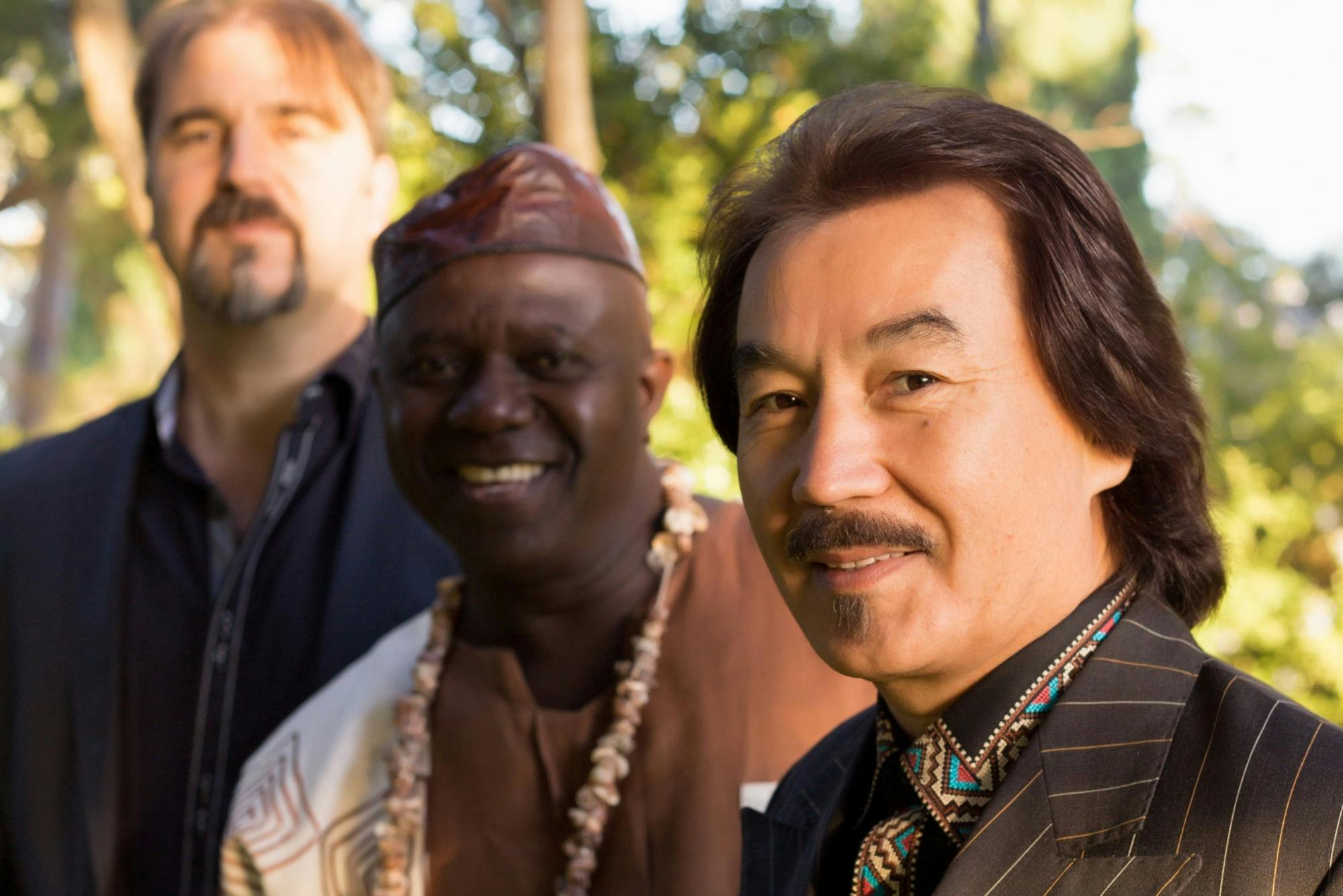 Shohrat Tursun Trio 与 Havana Vibes 和 DJ DeDe Da Cruz 合作演出