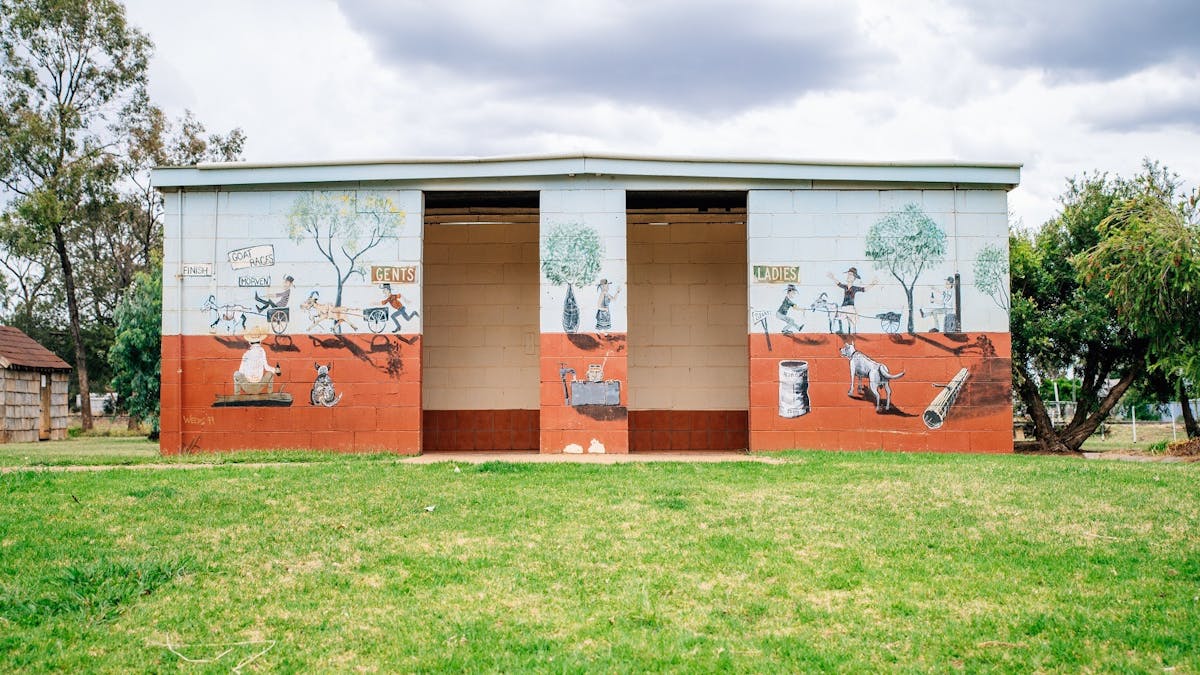 Morven Public Toilets