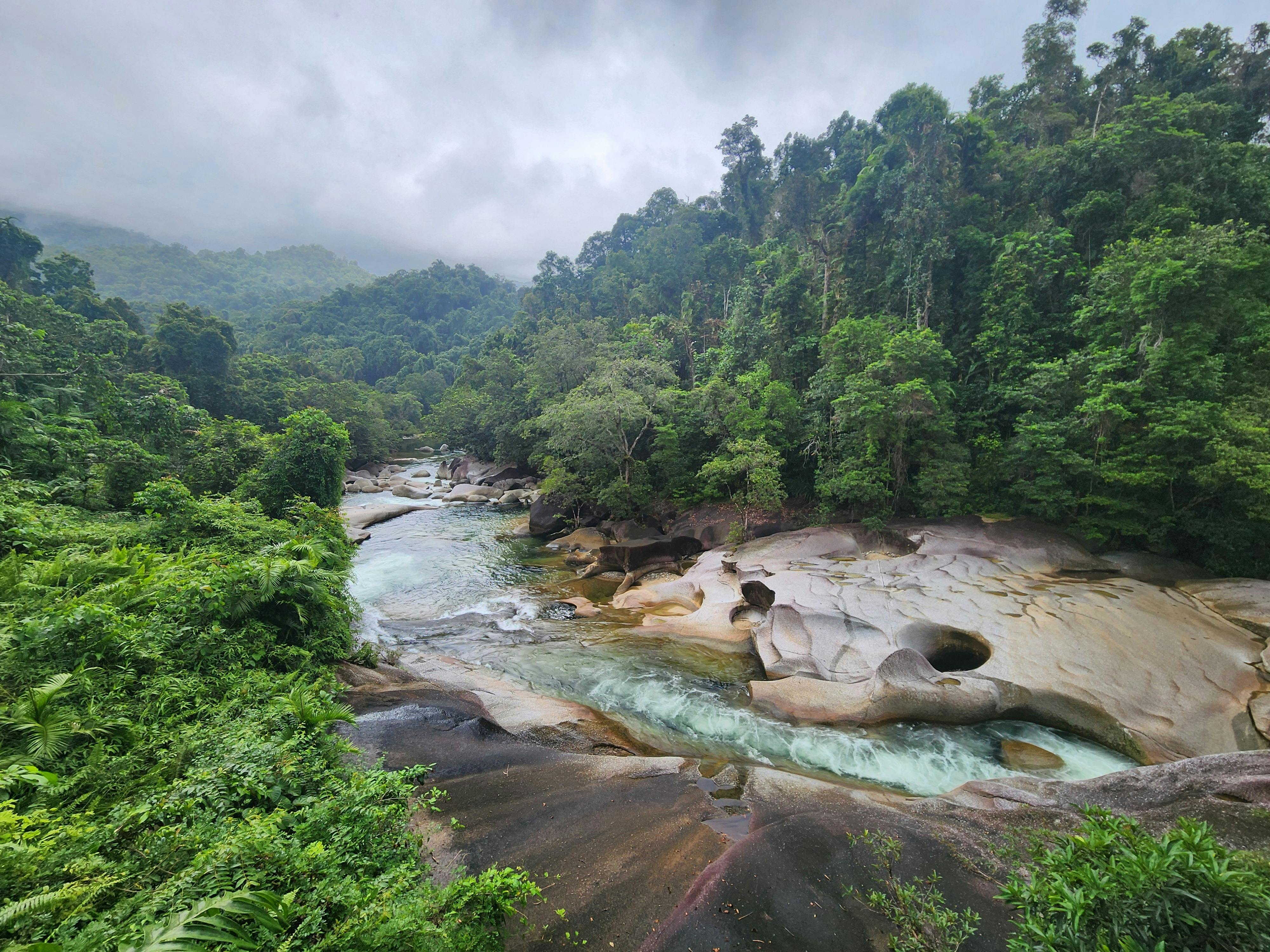 Babinda Boulders