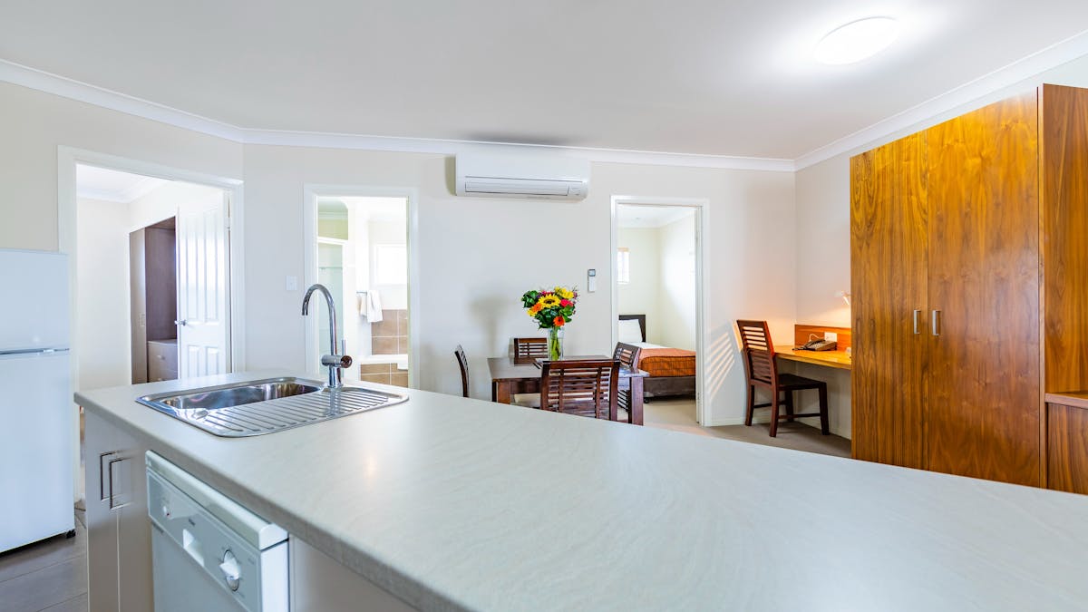2 Bedroom Apt