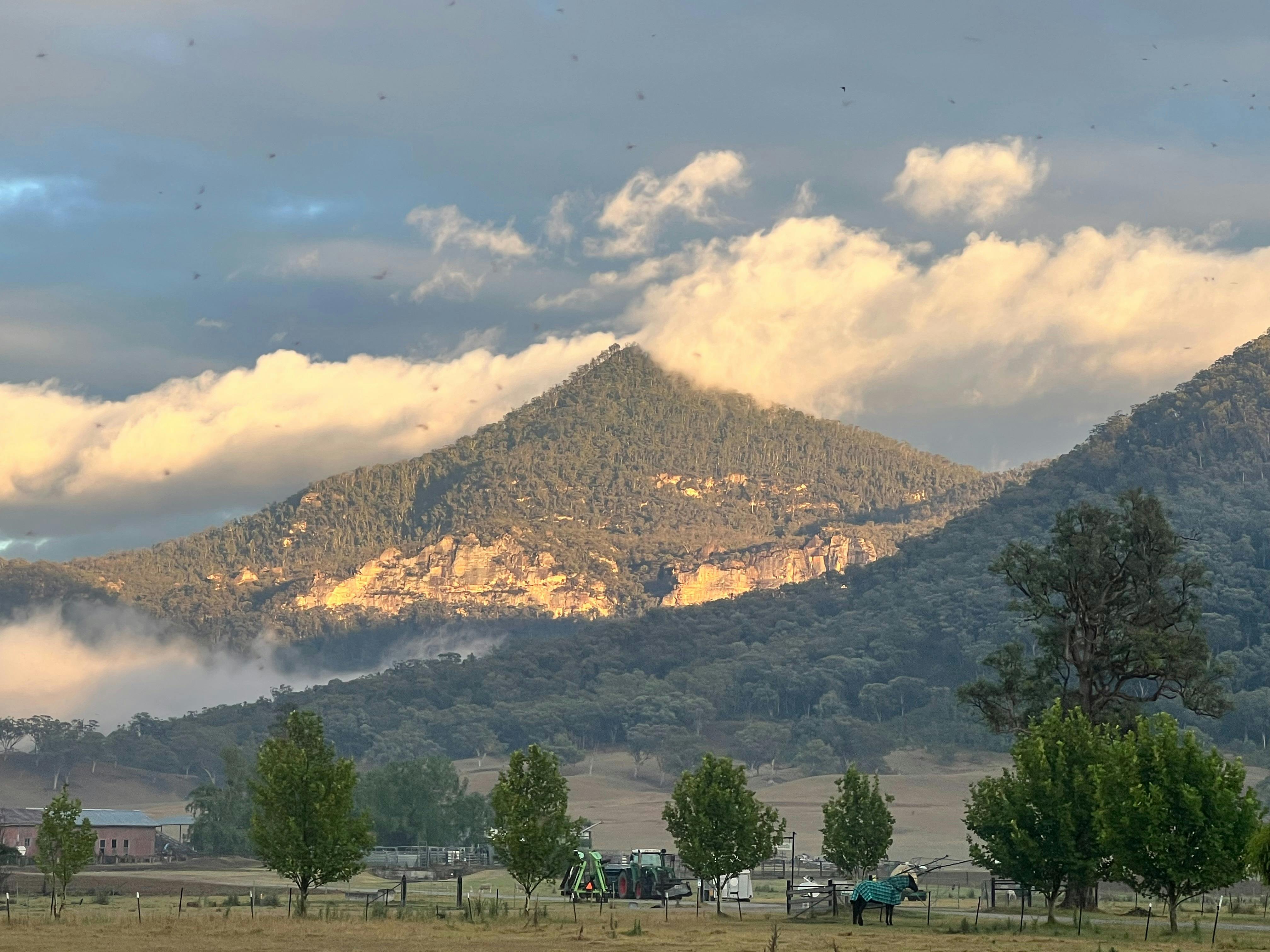 Tyan Peak is a spiritual ancient mountain peak where the Wiradjuri Nation would gather