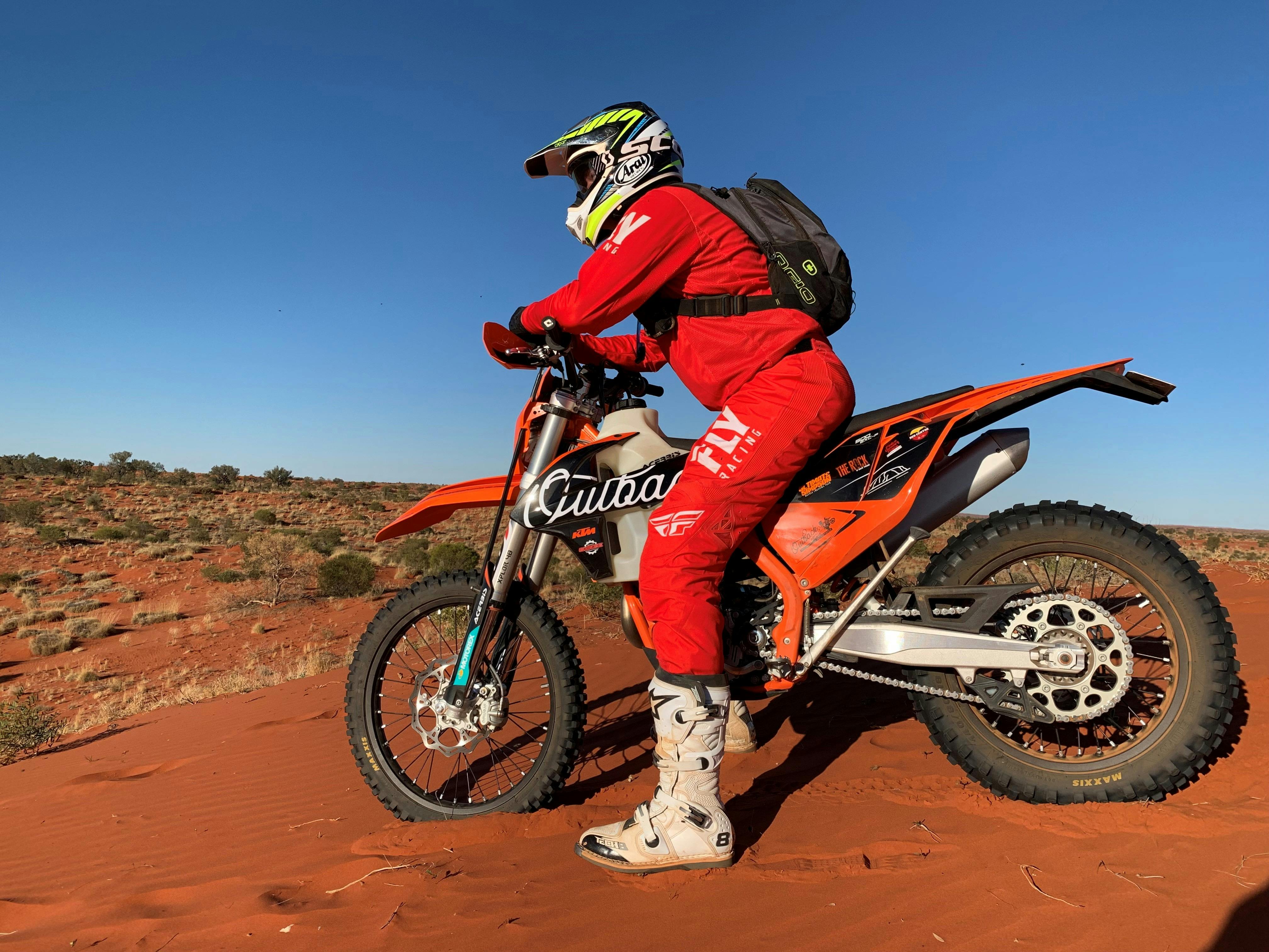 Ride a bike through the Simpson Desert