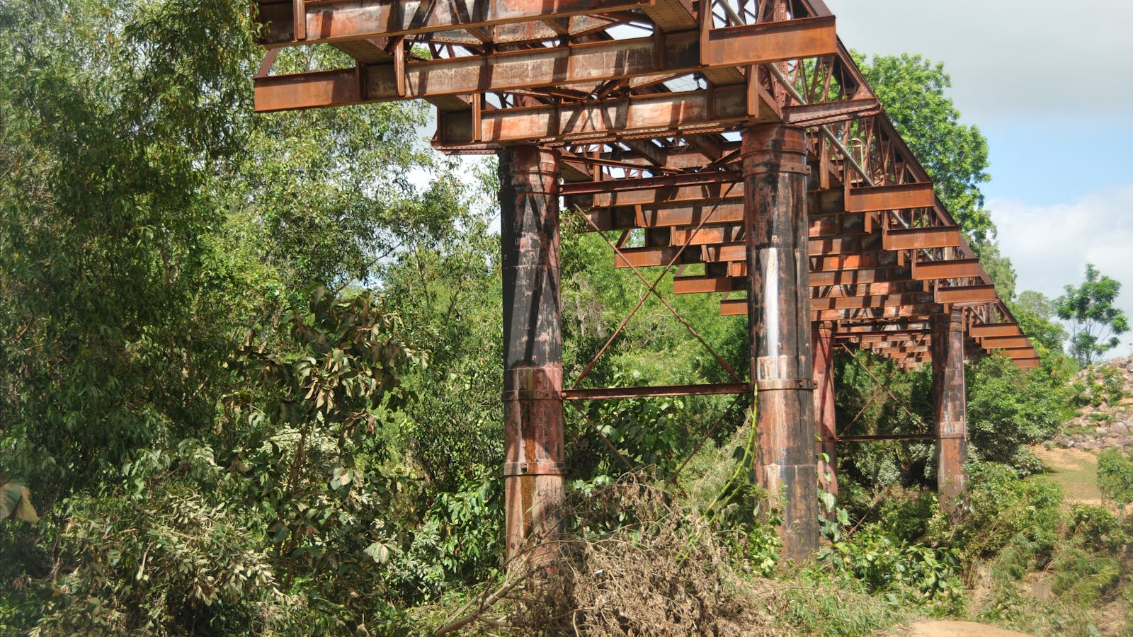 Adelaide River Railway Siding and Railway Bridge