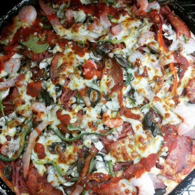 413 Fahrenheit Pizza