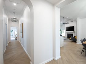 5 bedroom luxury accommodation