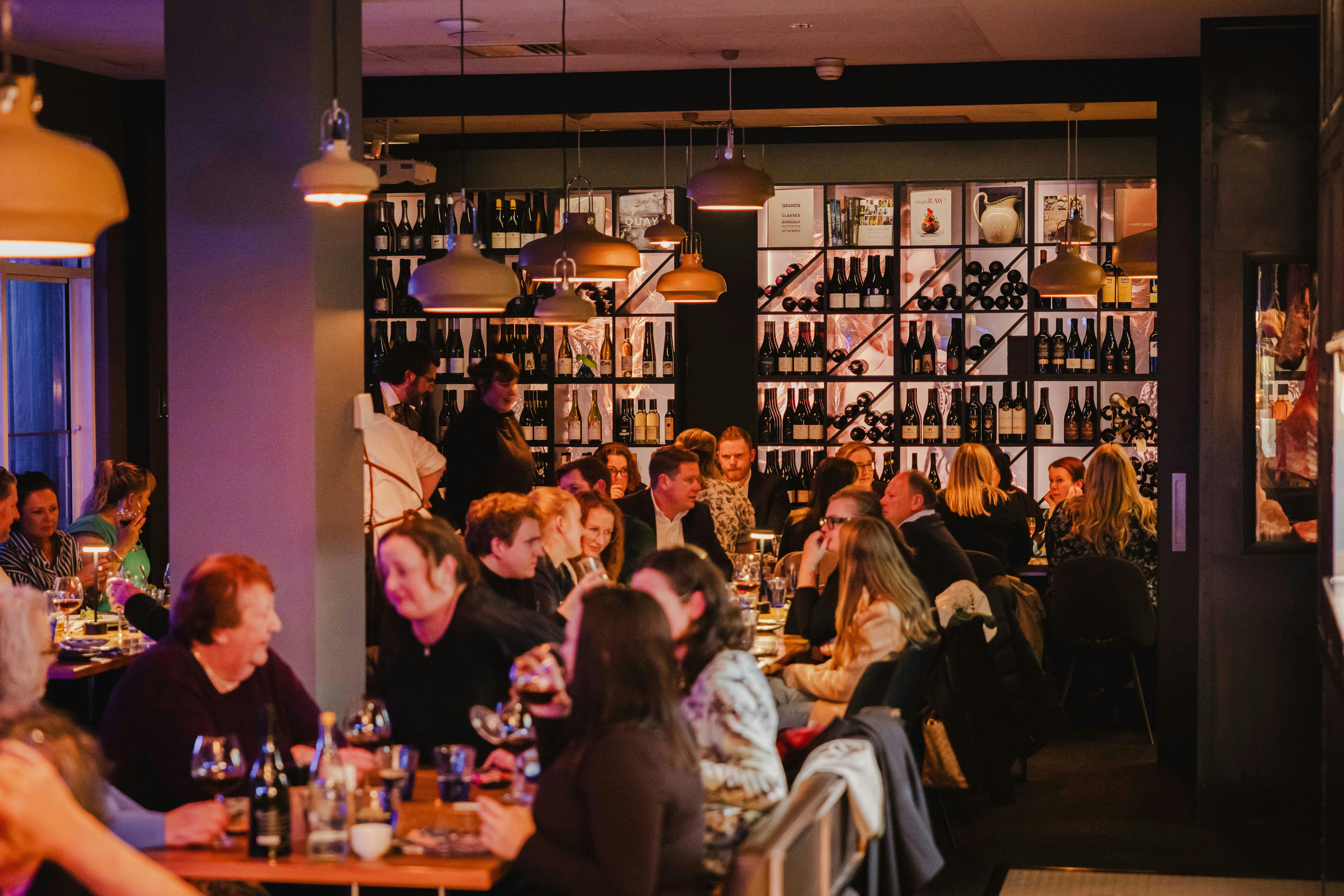 A full restaurant. People enjoying the best Restaurant in Launceston Tasmania
