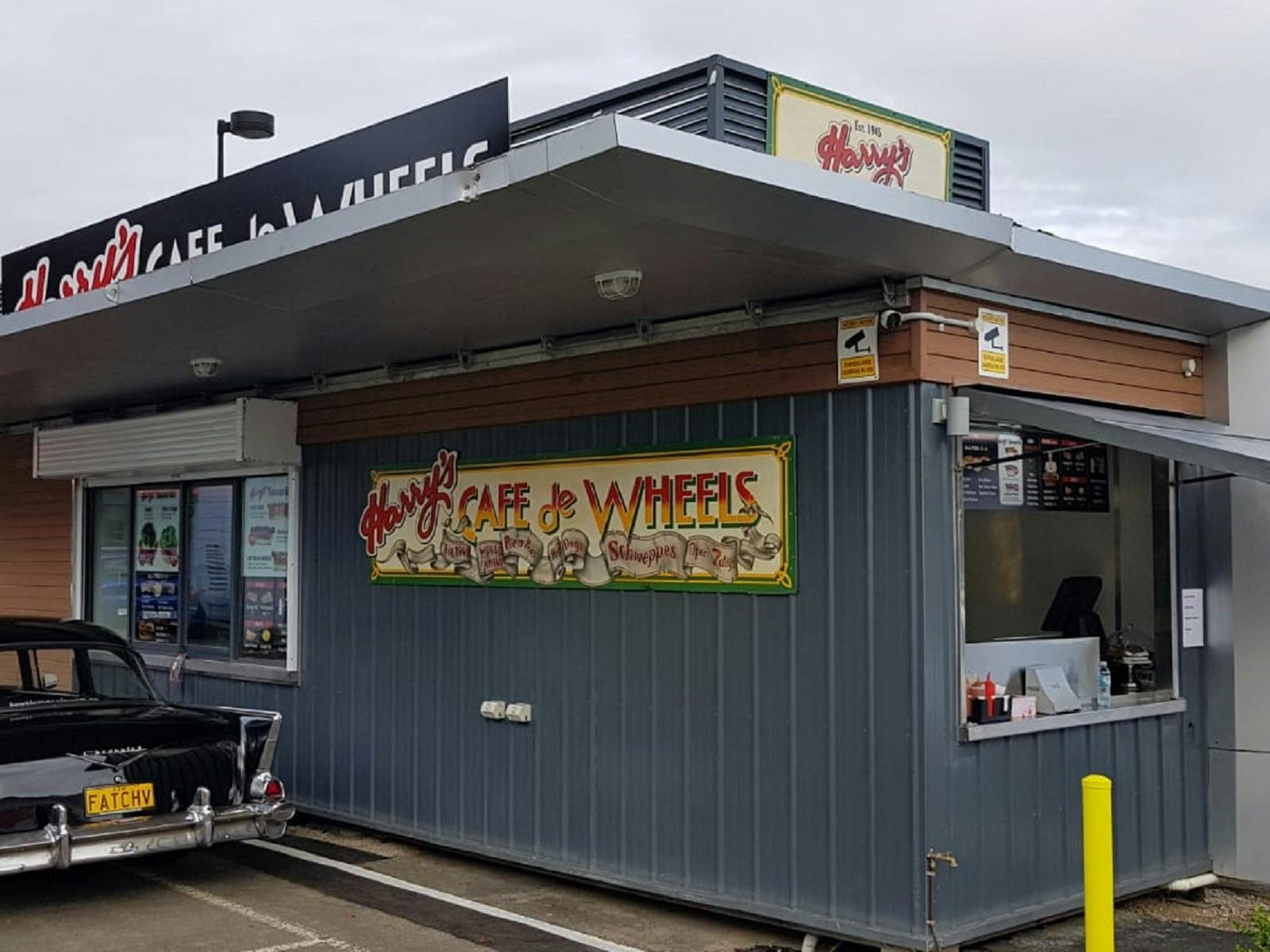 Harry's Cafe de Wheels Woodbine
