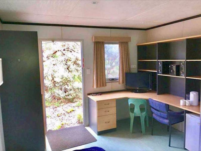 Selfcontained cabin with ensuite