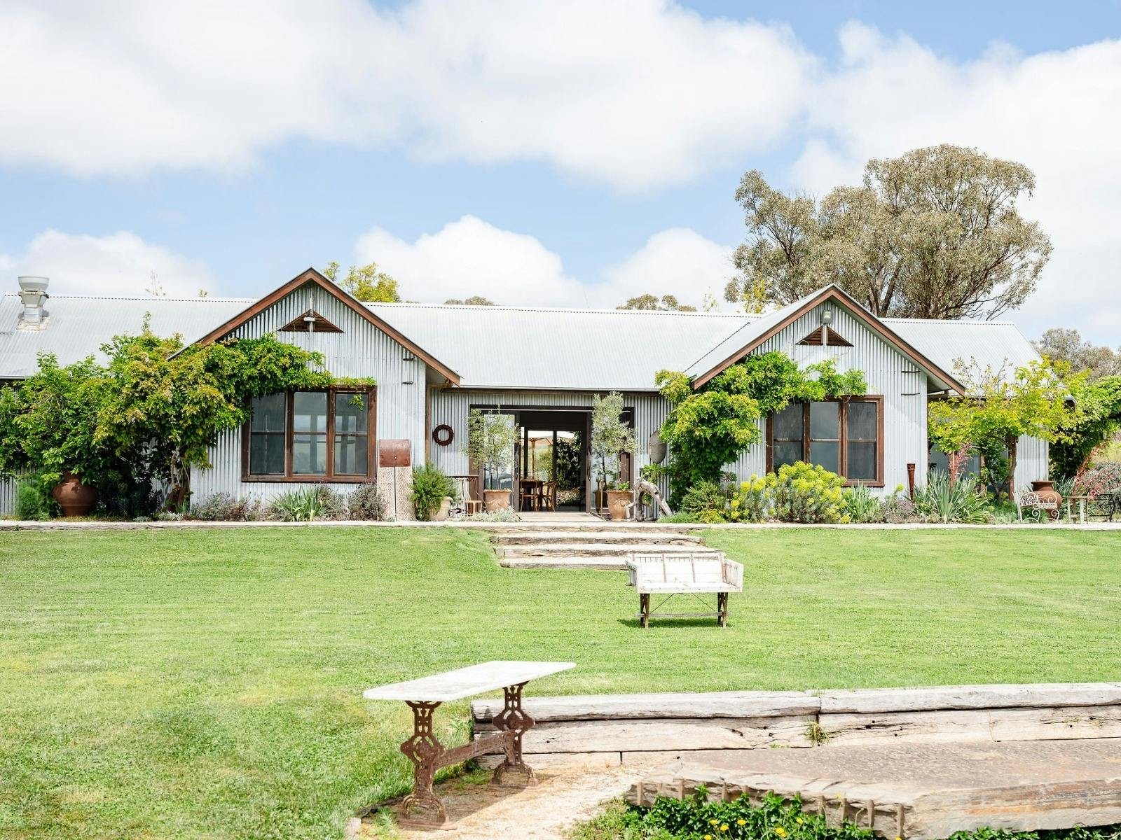 zin food + wine house