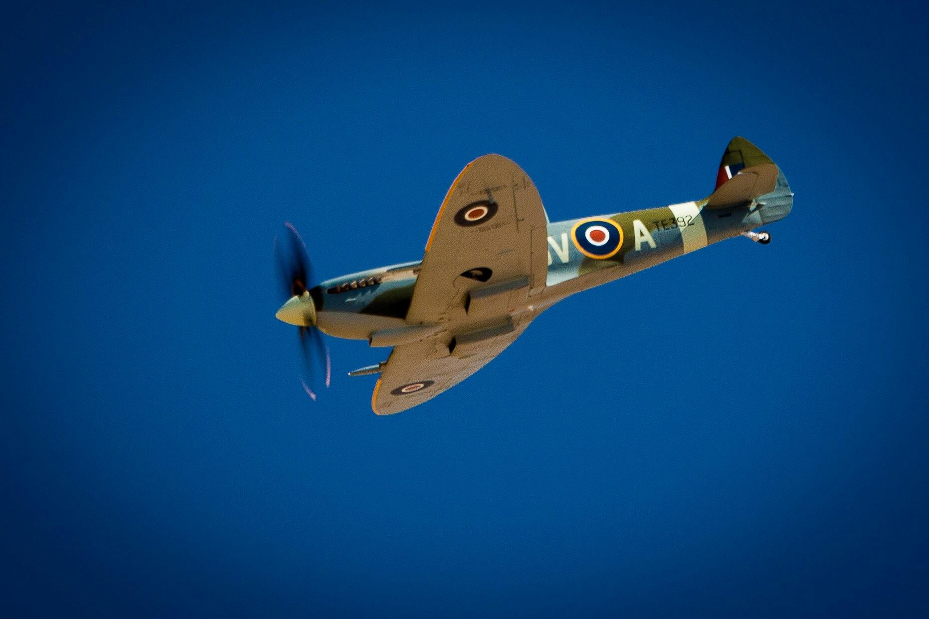 Avalon Airshow, Supermarine SPitfire, Leisure Tours