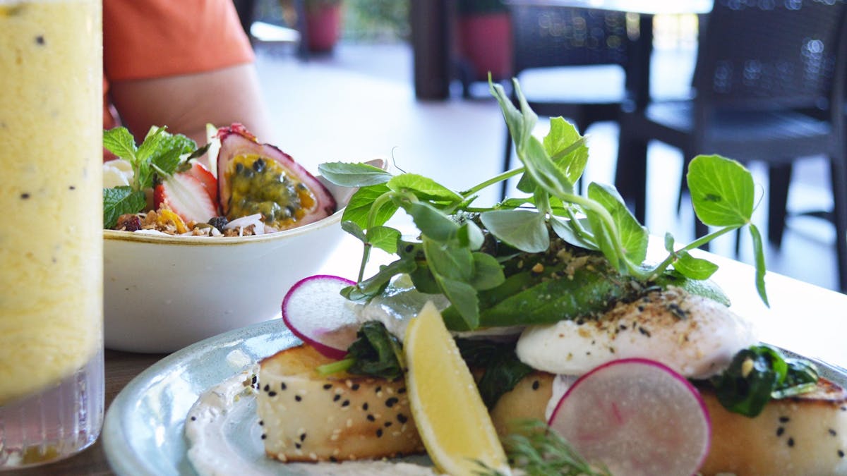 Breakfast at Kondalilla Restaurant