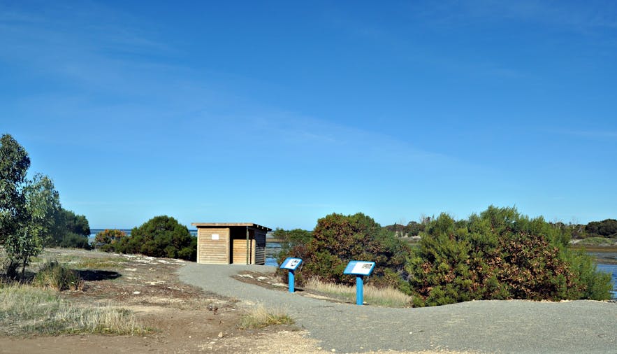 Coobowie Bird Hide