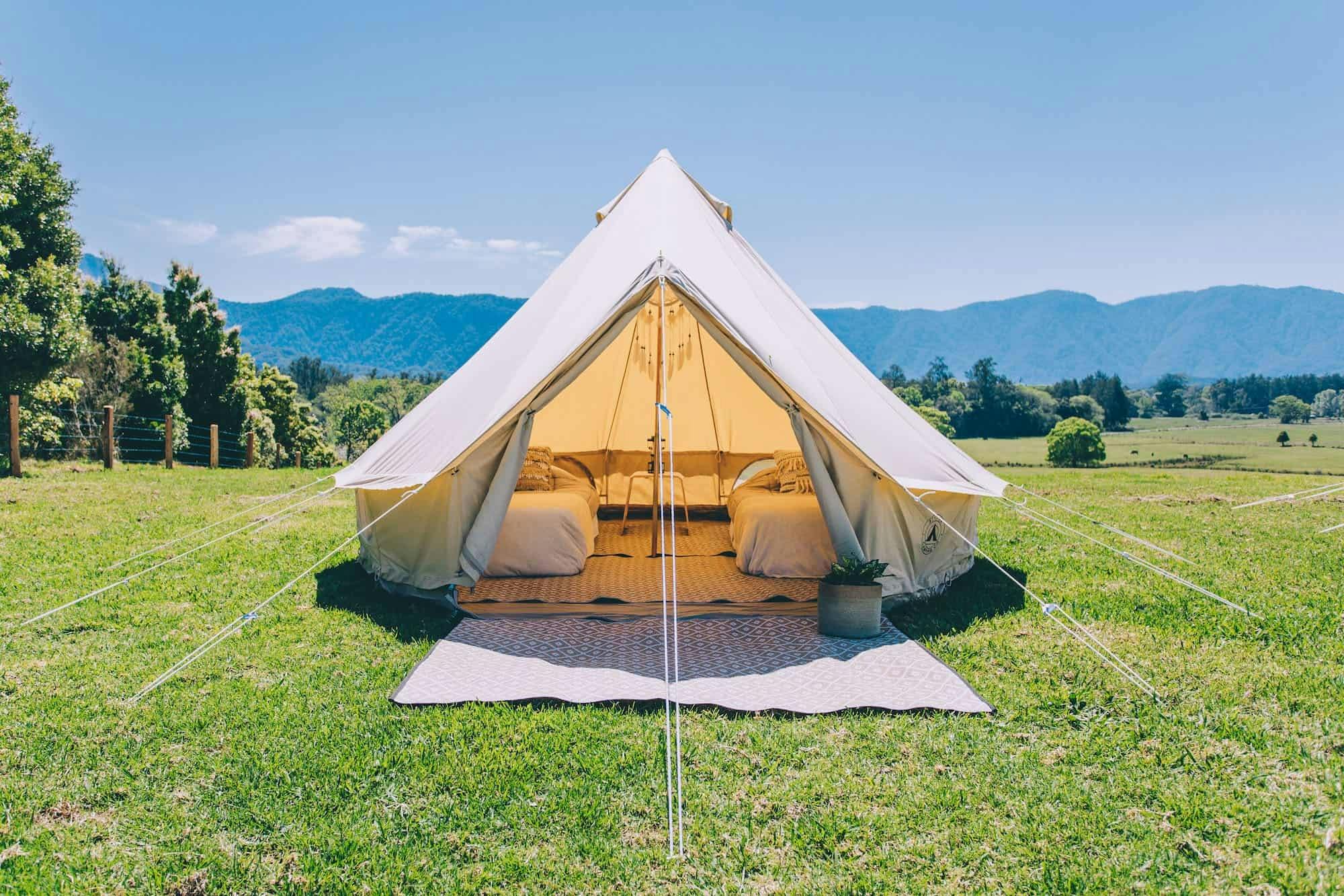 Positive Energie-Abenteuer und Retreats