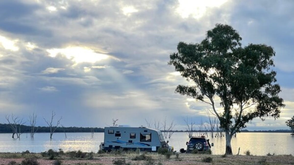Caravan parked on Coolmunda Dam