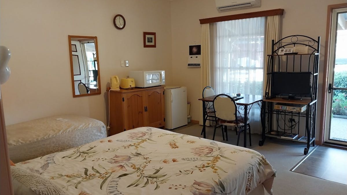 Each room has an air-con, TV, free Wifi, fridge, microwave, toaster, kettle, mirror and own entrance