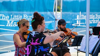 Christmas entertainment at The Little Burley Market!