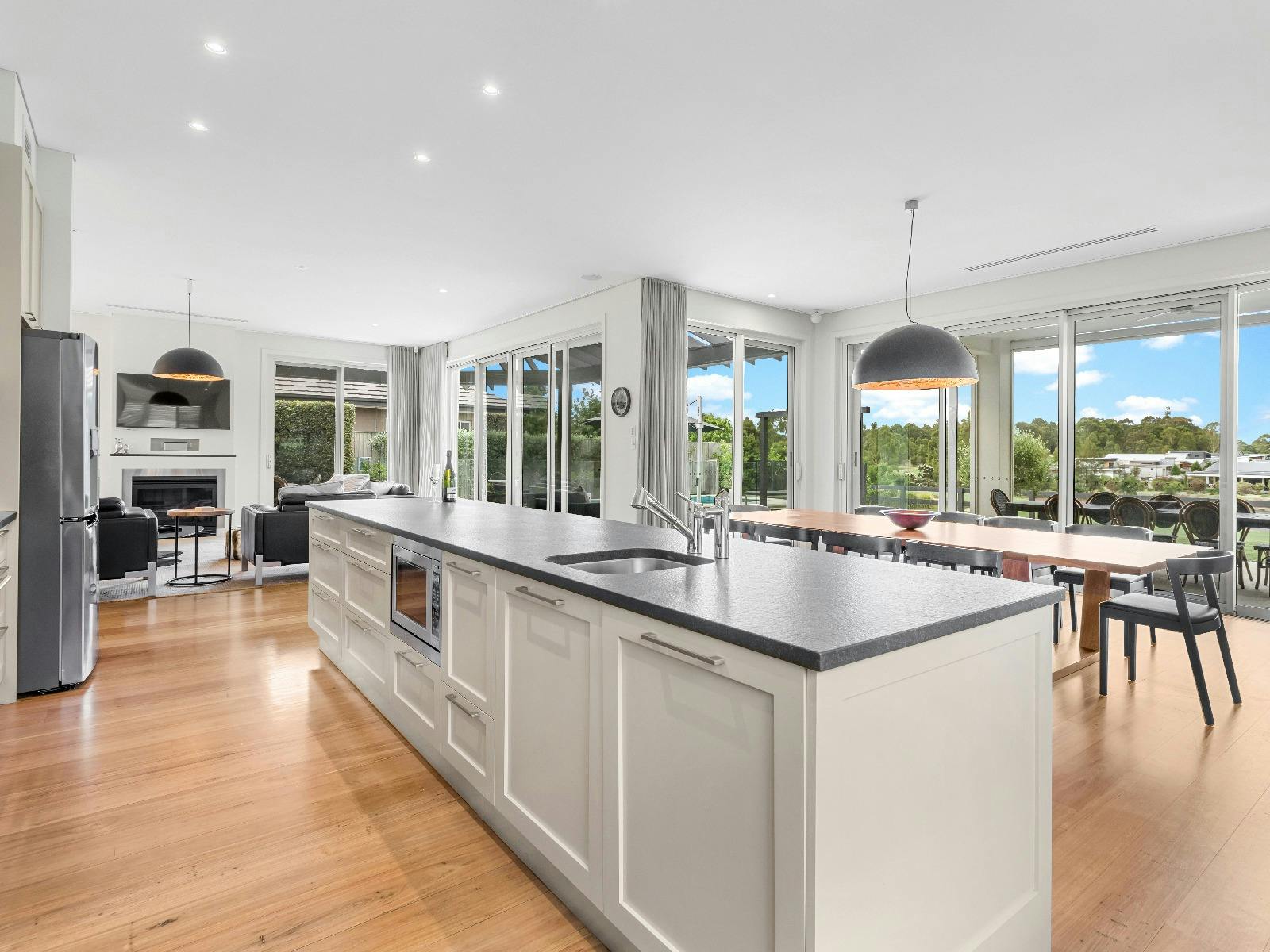 Belleview Hunter 주방 및 라운지 룸