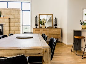 White Hut on Golflinks