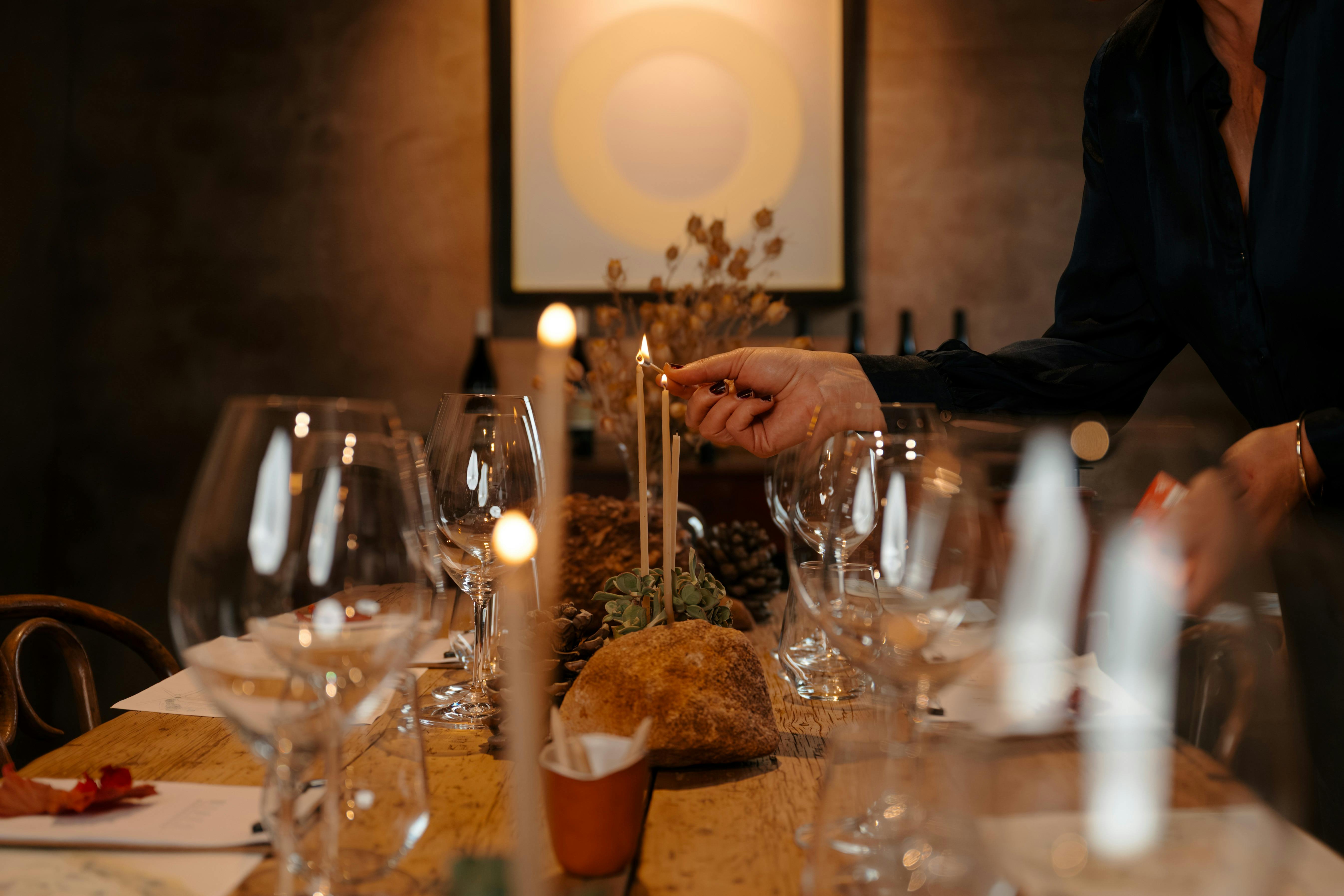 Dining in the Mirus Room for 8