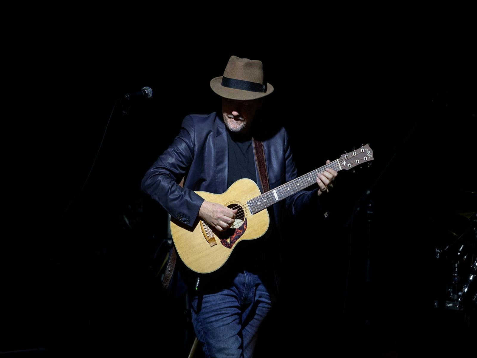 Eric Claptons Unplugged & Hits: Matt Arthur & The Lazybones